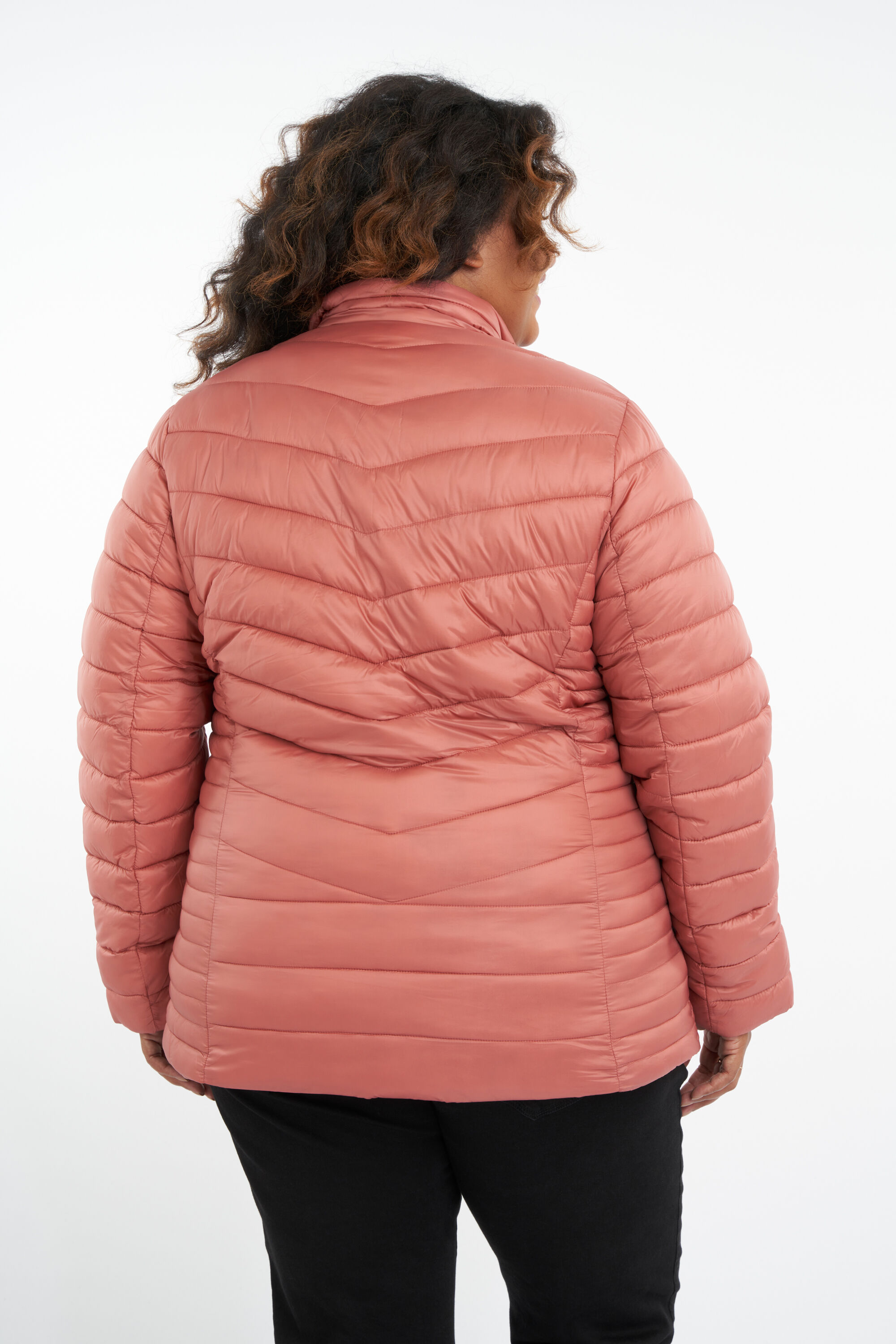 Veste l&eacute;g&egrave;re de mi-saison  image number 4