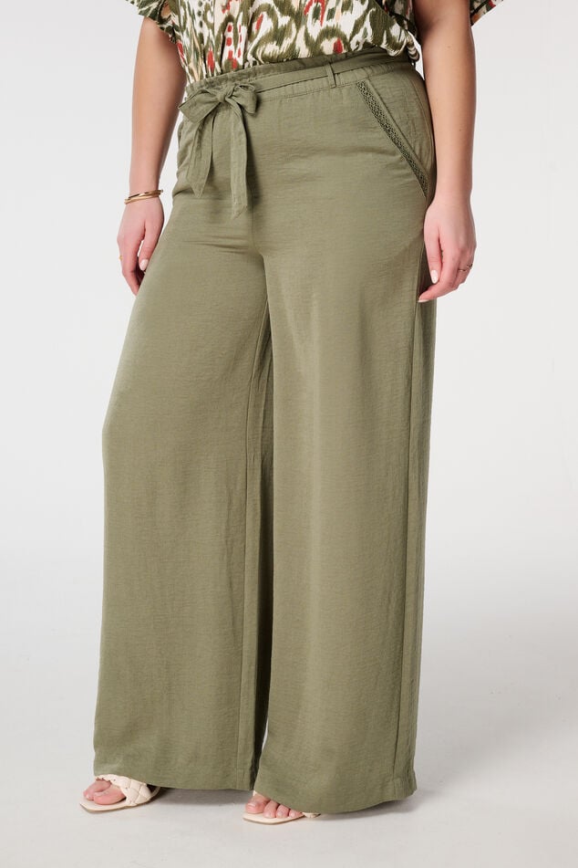 Pantalon avec taille élastique image number 5