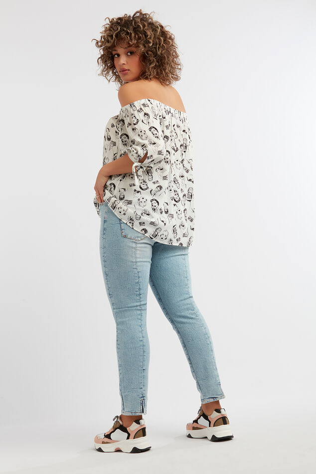 Jeans jambe slim IRIS avec fentes  image number 4
