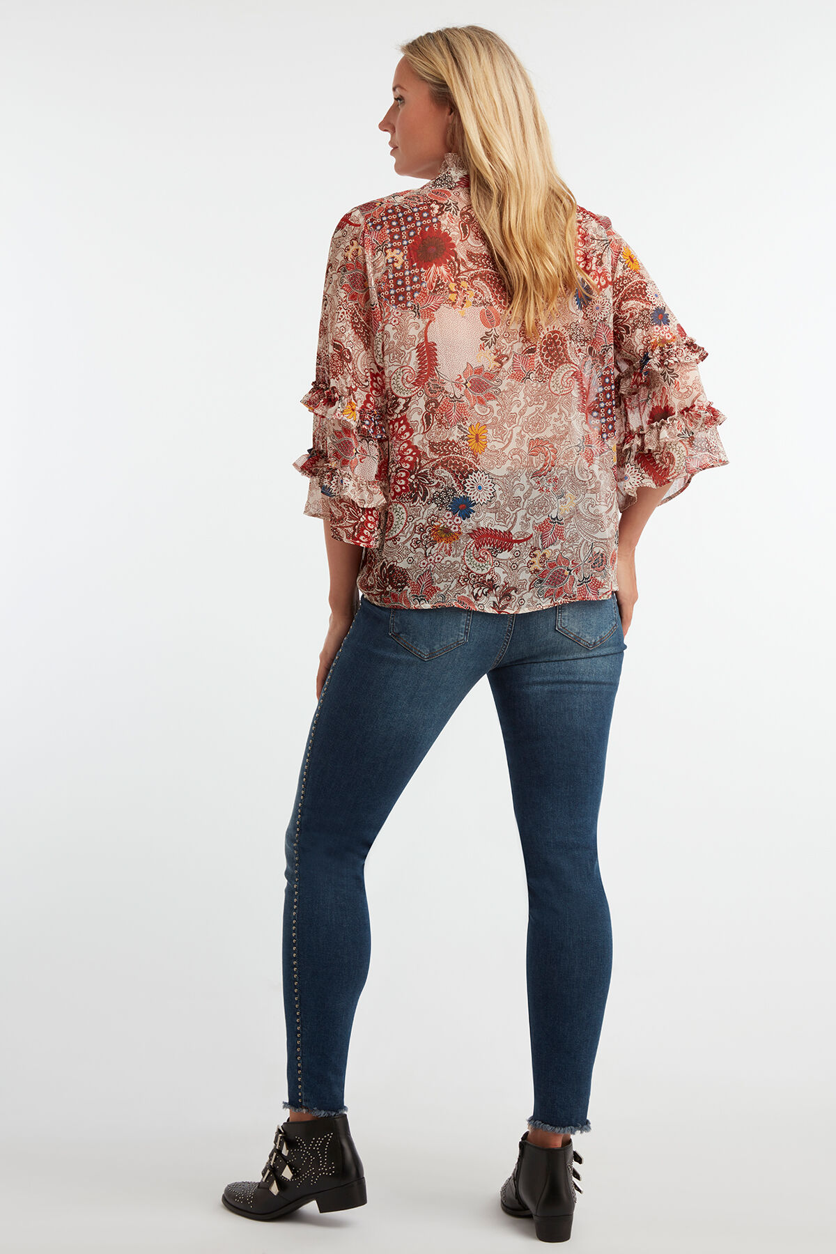 Jean skinny clout&eacute; image number 3