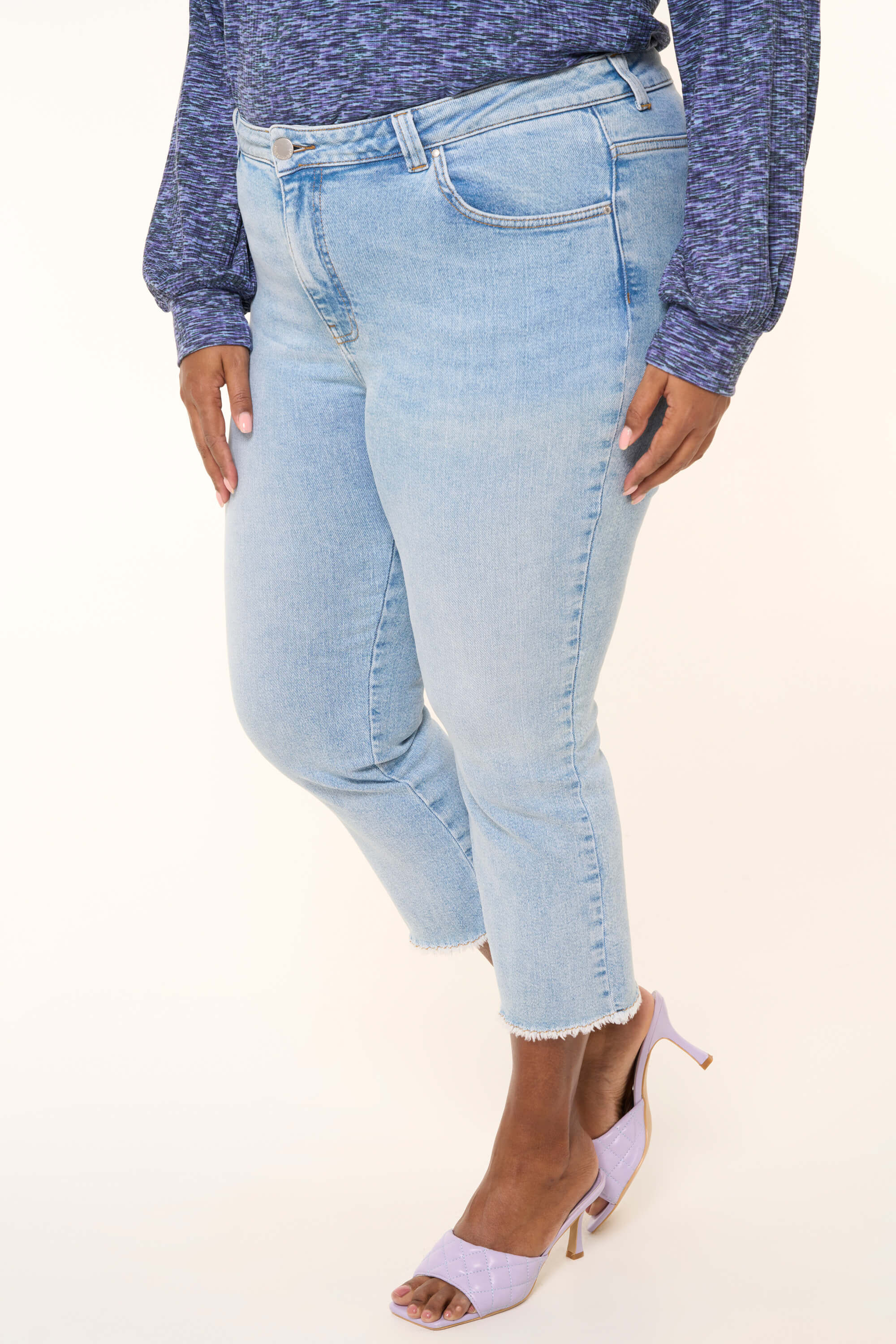 Jean denim taille haute image number 5