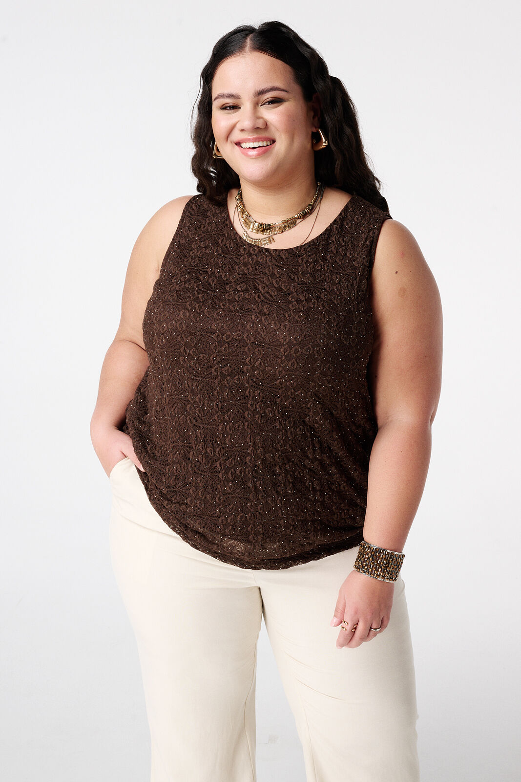 Top en dentelle avec strass image number 0