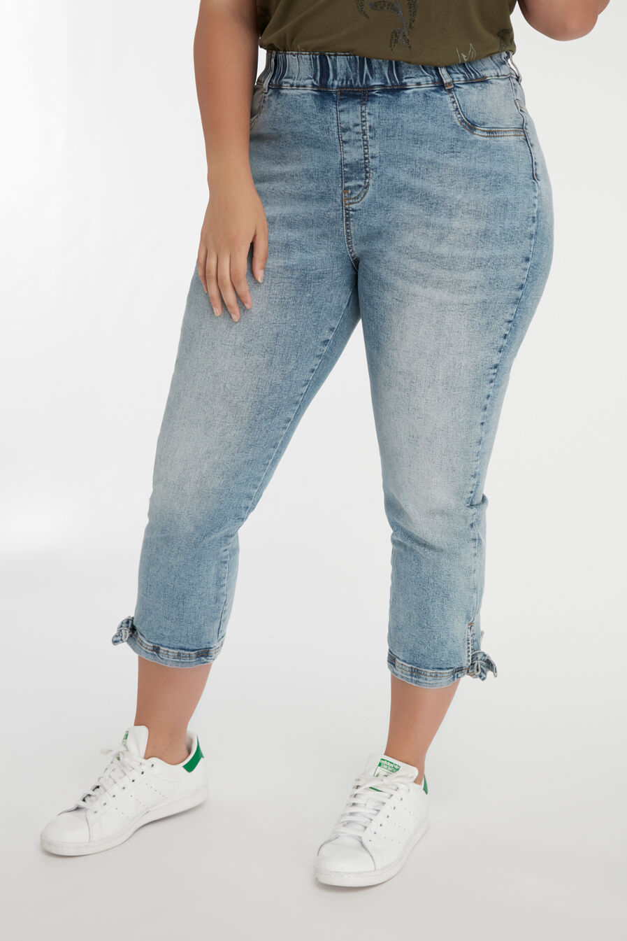 Tregging coup&eacute; POPPY avec un d&eacute;cor &agrave; n&oelig;ud image number 4