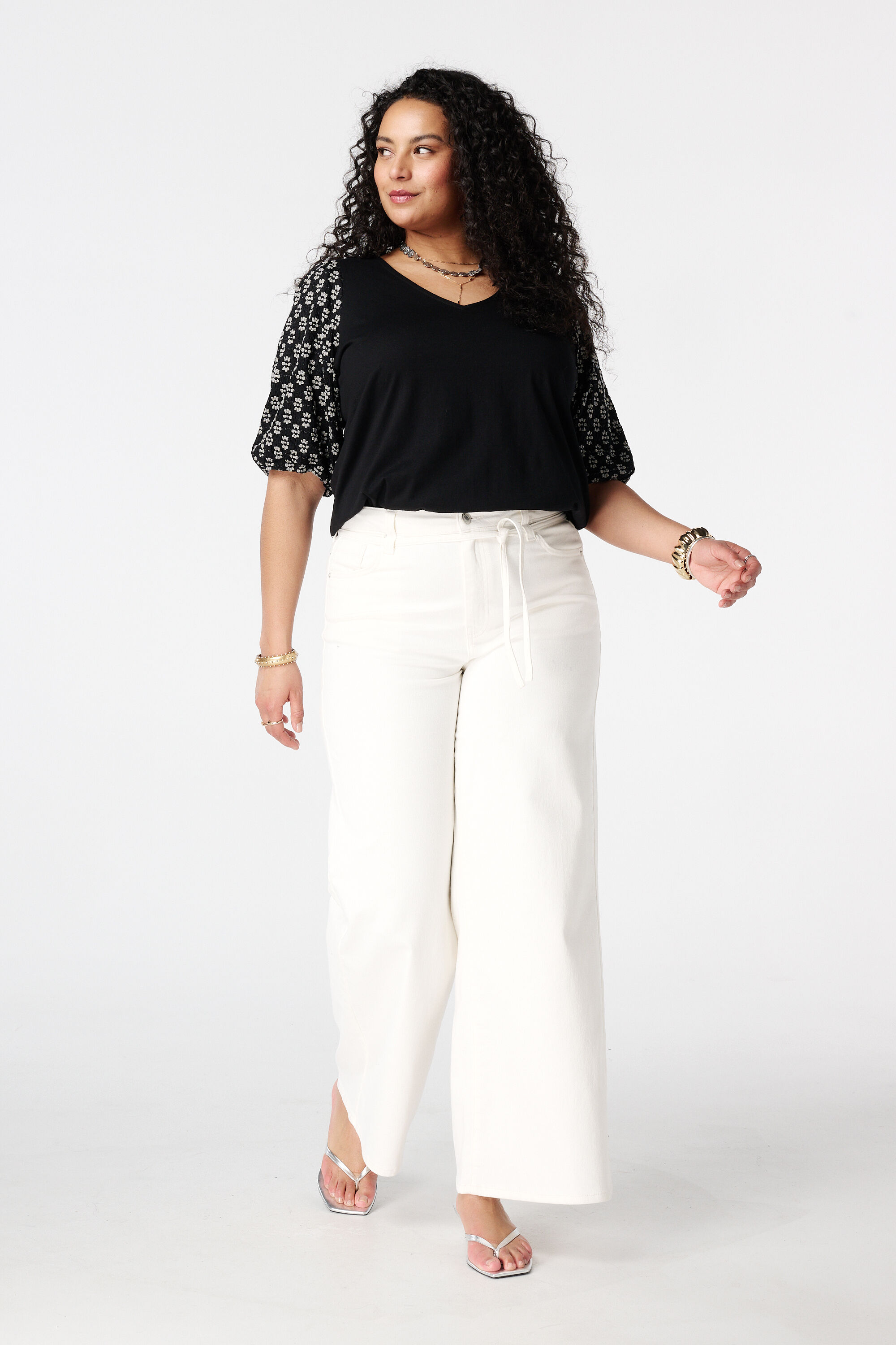 Top &agrave; manches bouffantes image number 5