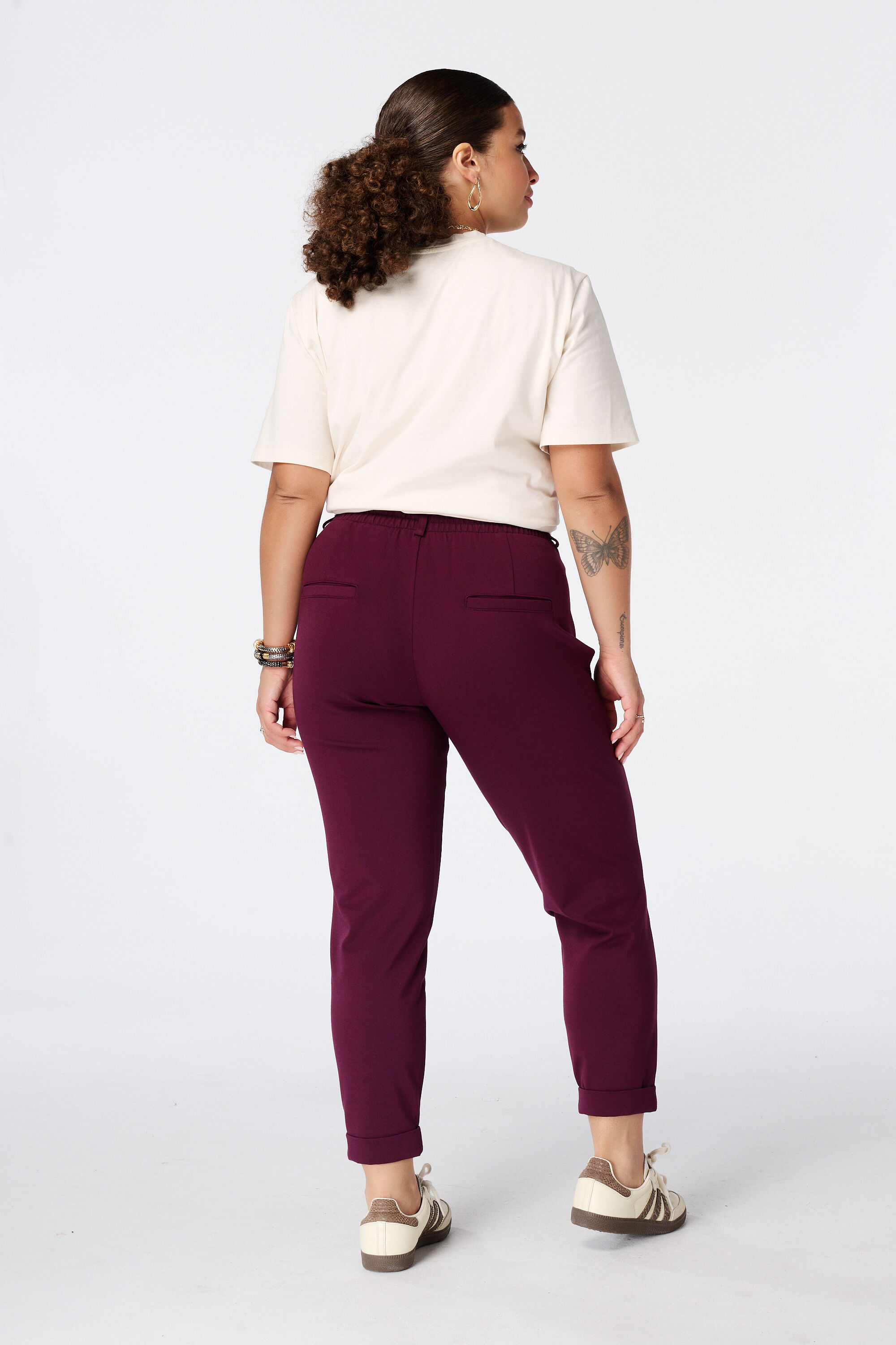 Pantalon fusel&eacute; &agrave; taille &eacute;lastique image number 3