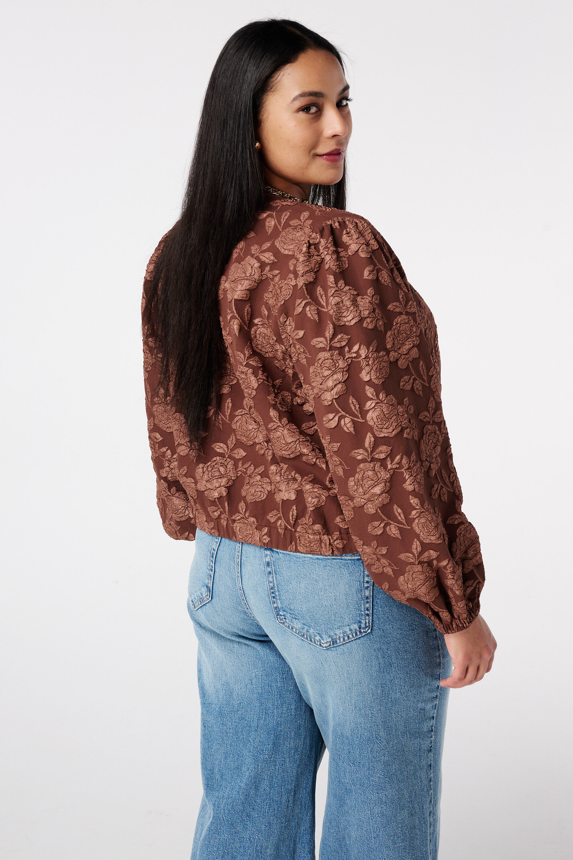 Bomber avec imprim&eacute; fleurs 3D image number 3