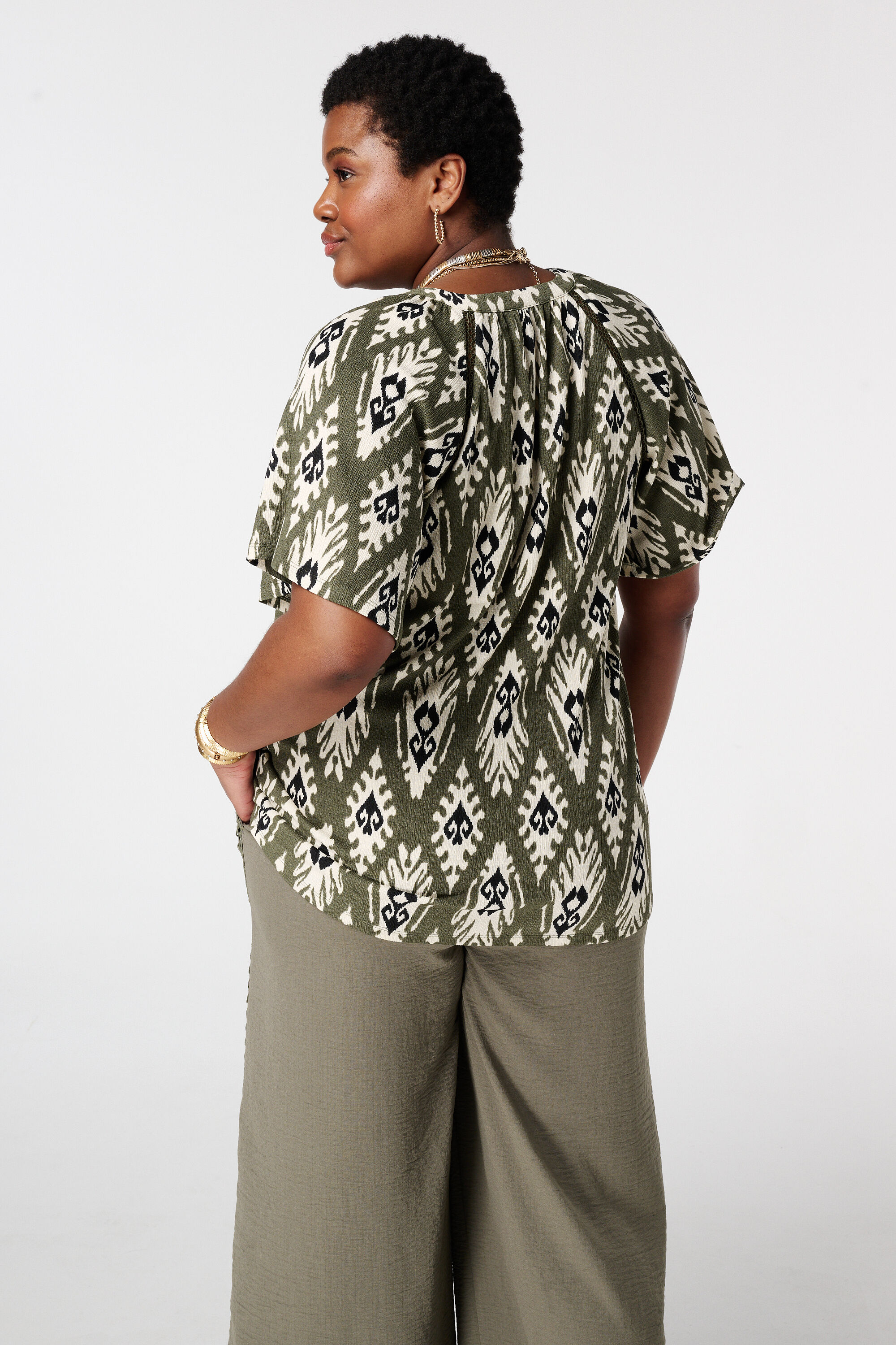 Top &agrave; manches papillon image number 3