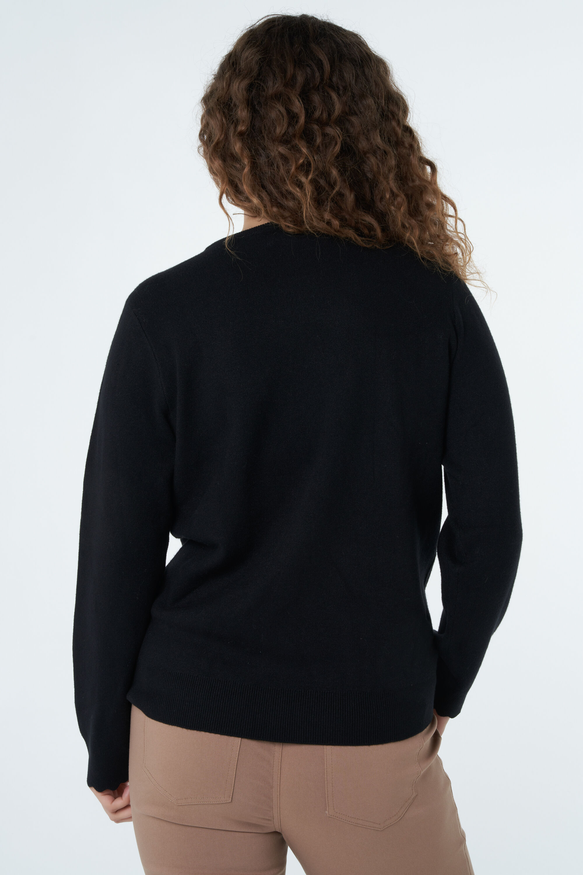 Pull avec d&eacute;tails dor&eacute;s image number 4