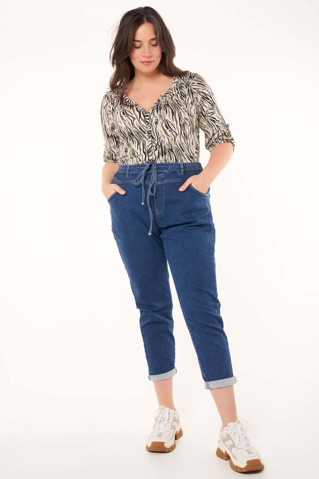 Pantalon de style jogging en denim image number 0