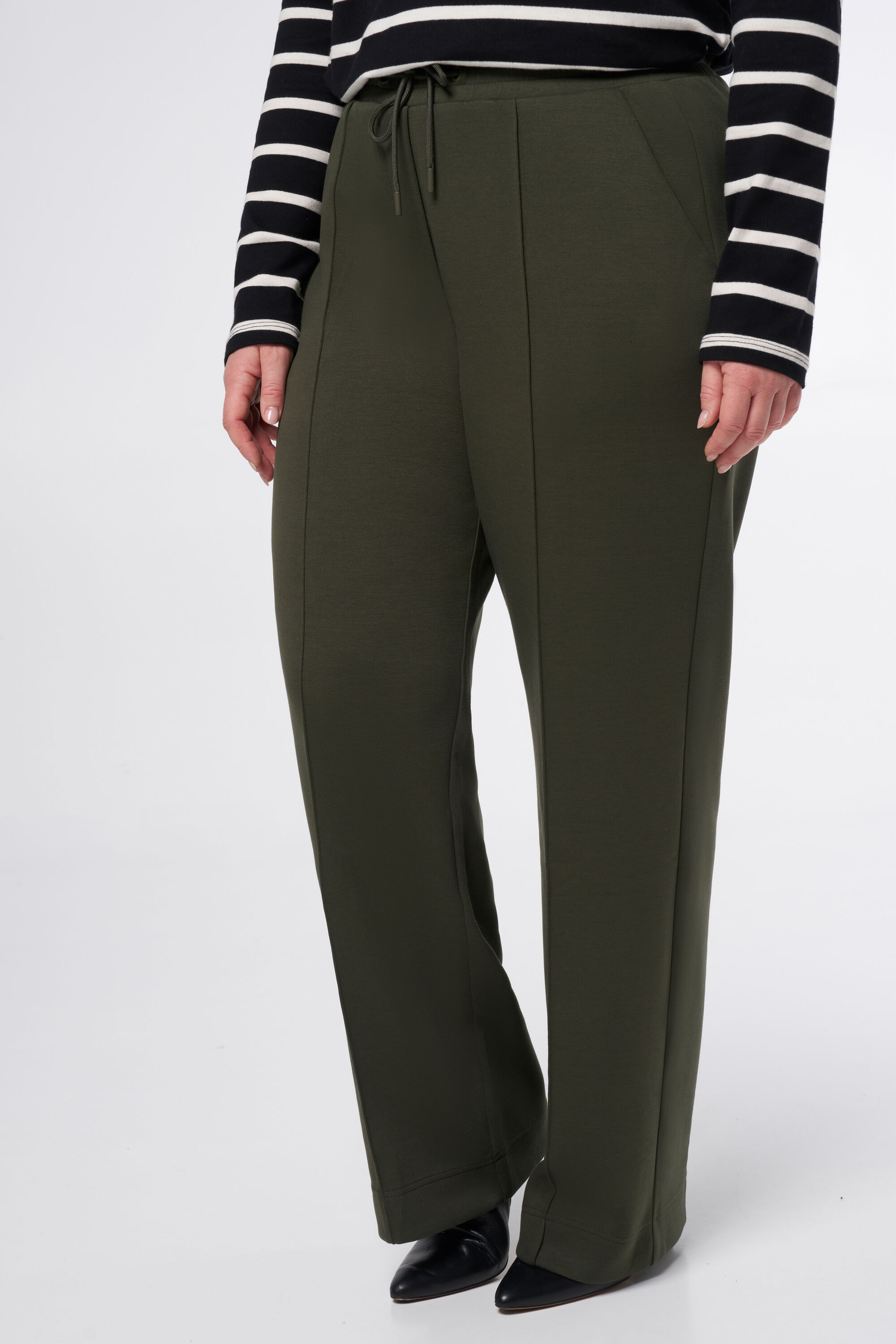 Jean avec couture d&eacute;corative  image number 5