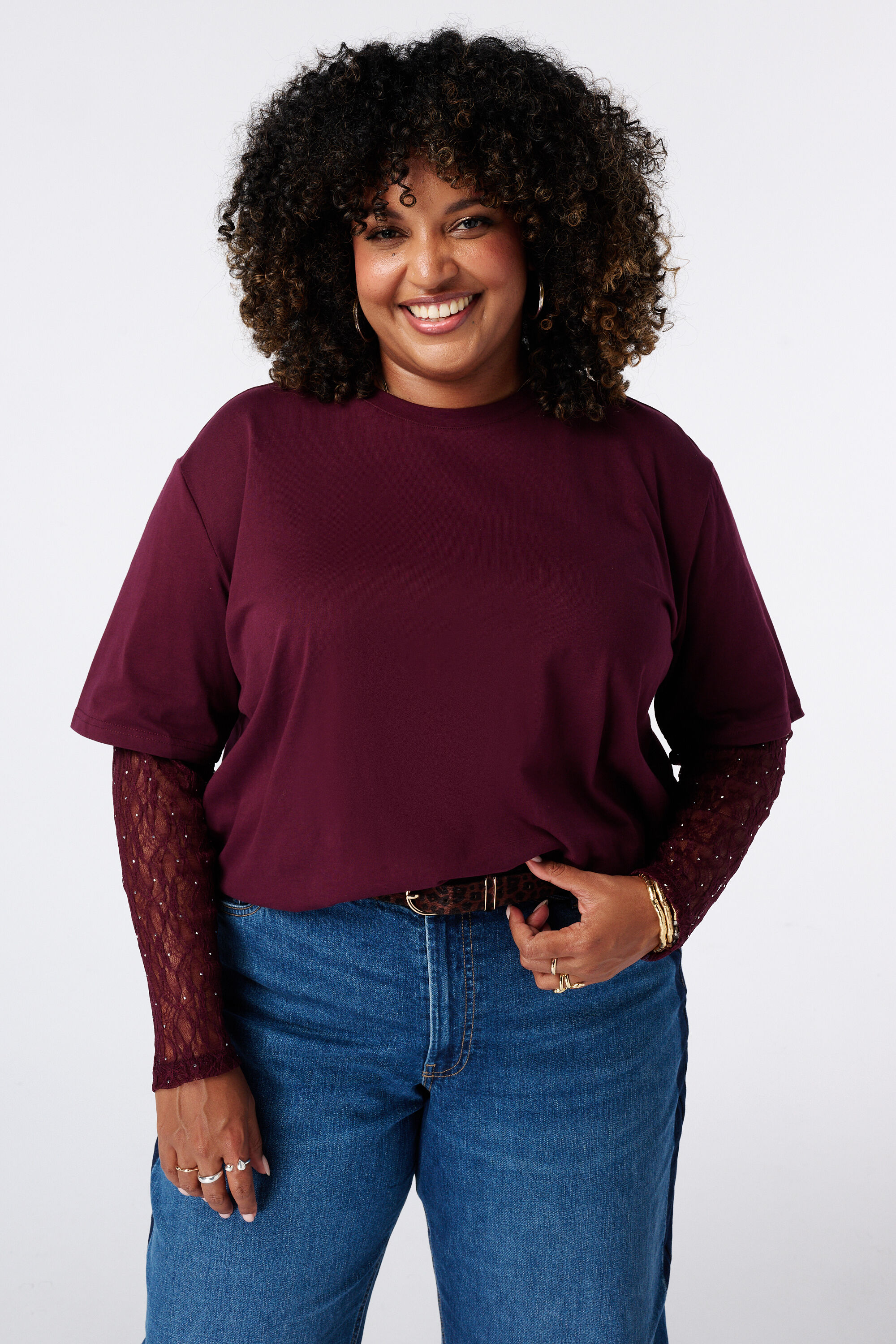 T shirt &agrave; manches en dentelle