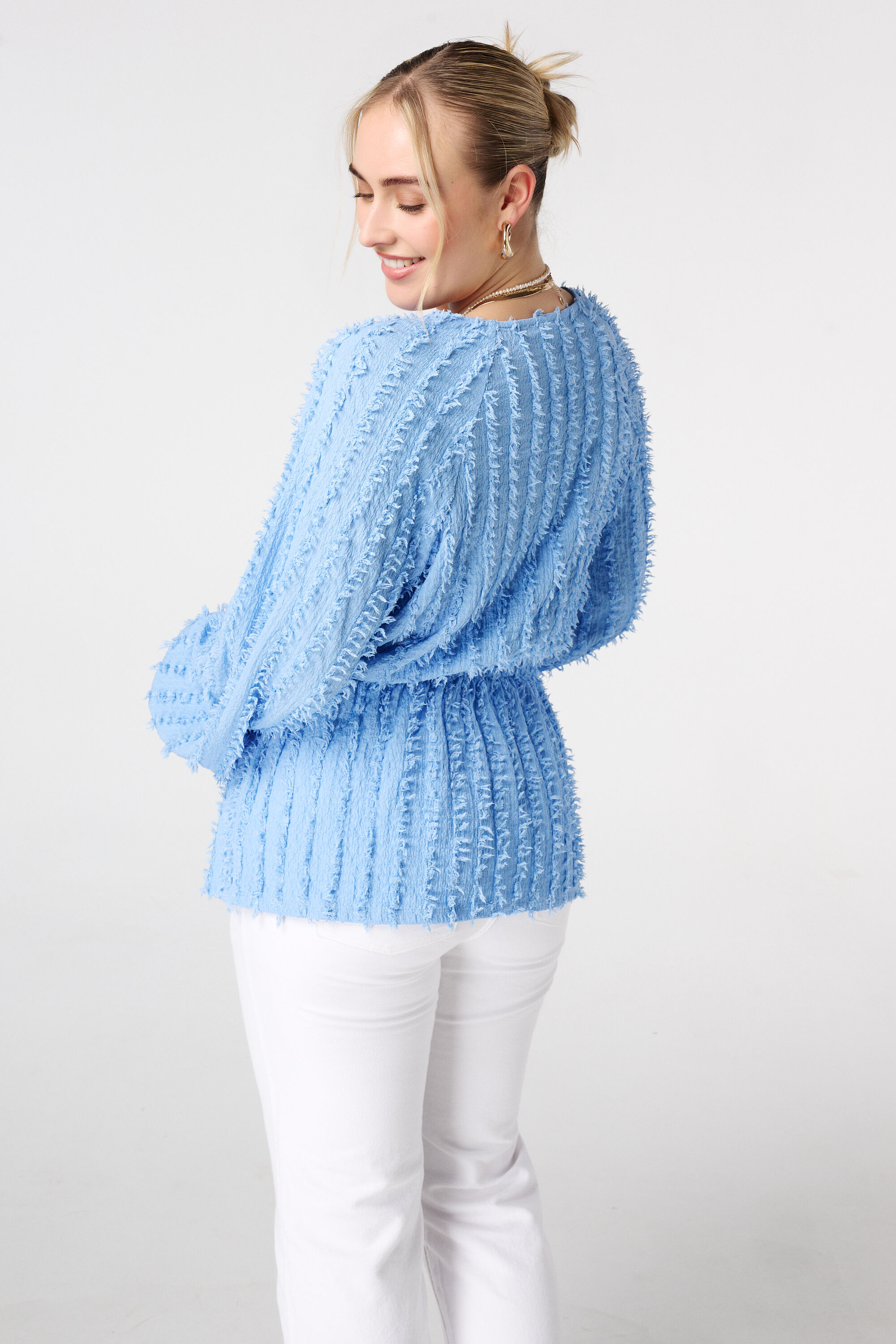 Haut fluffy image number 3