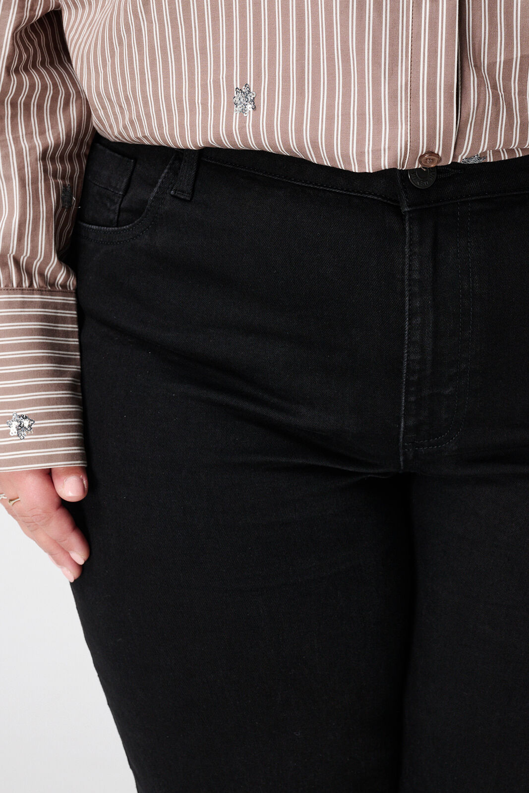 Jean straight leg LILY longueur 32" image number 4