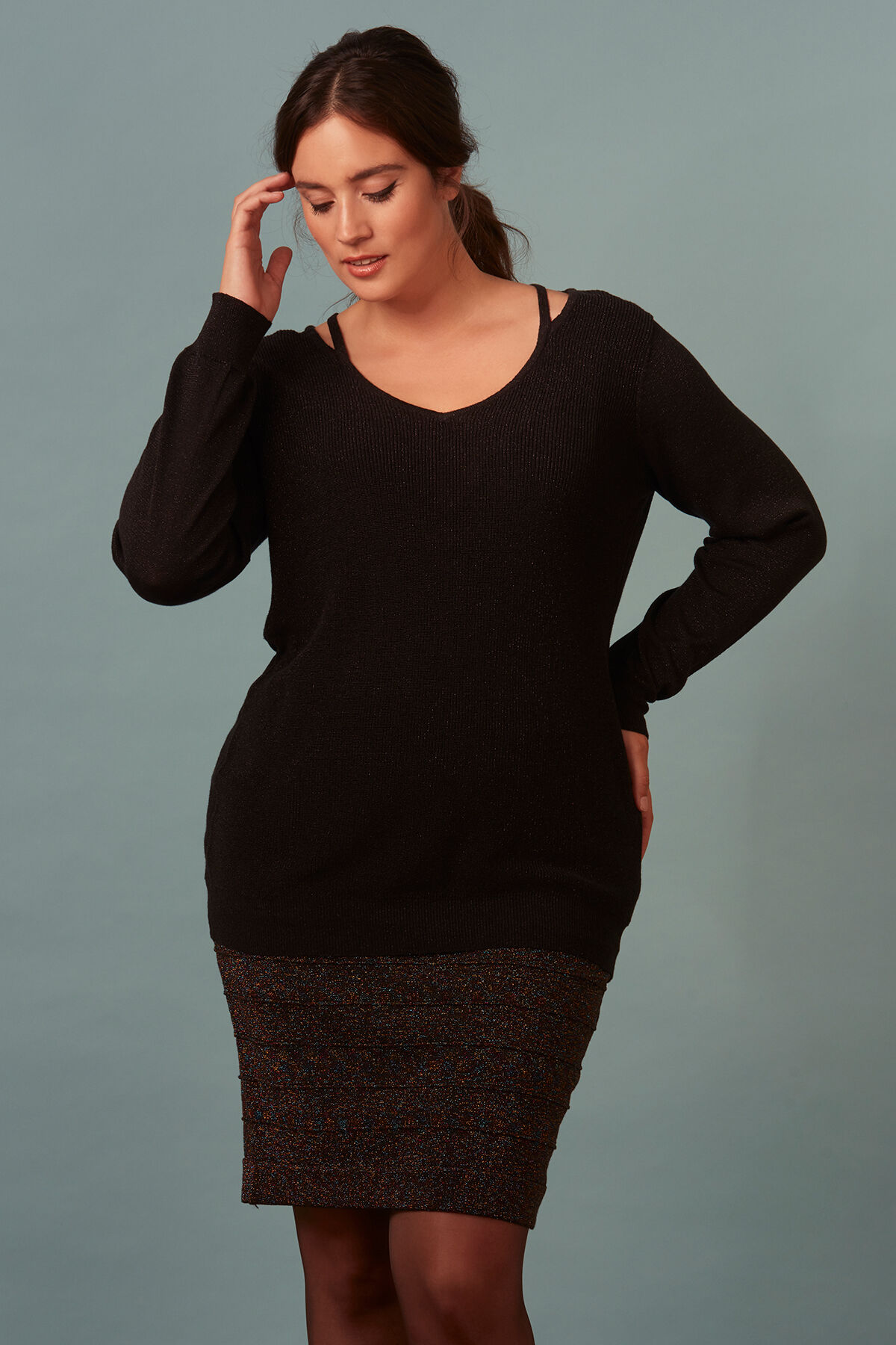 Pull-over avec d&eacute;tail ajour&eacute; image number 0