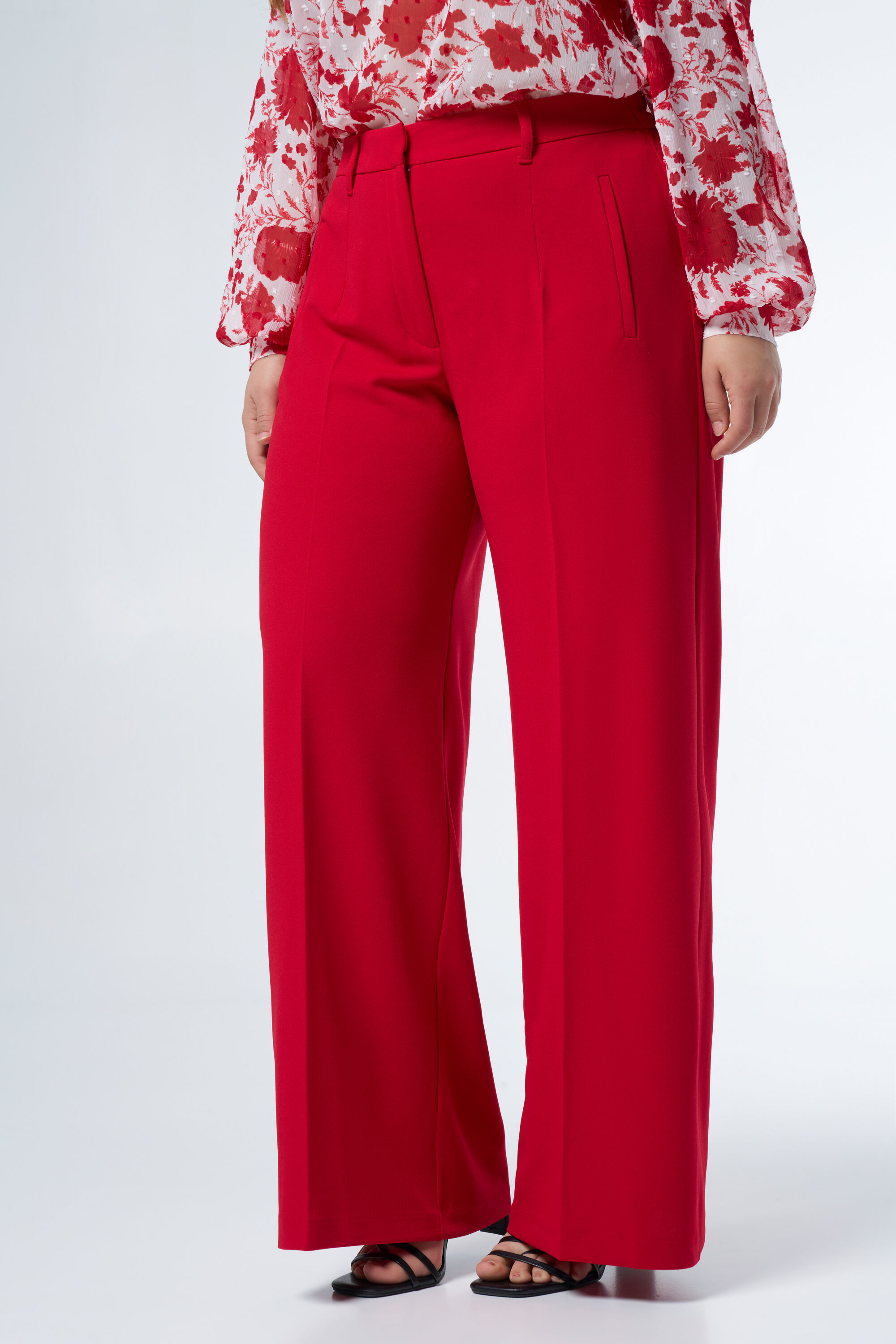 Pantalon &agrave; jambes larges image number 5