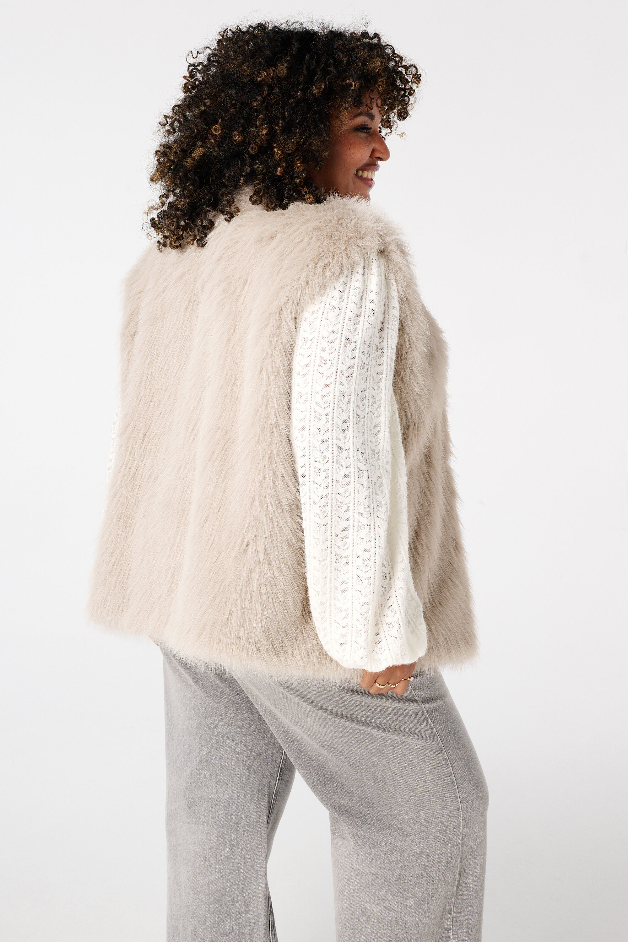 Gilet doux image number 3