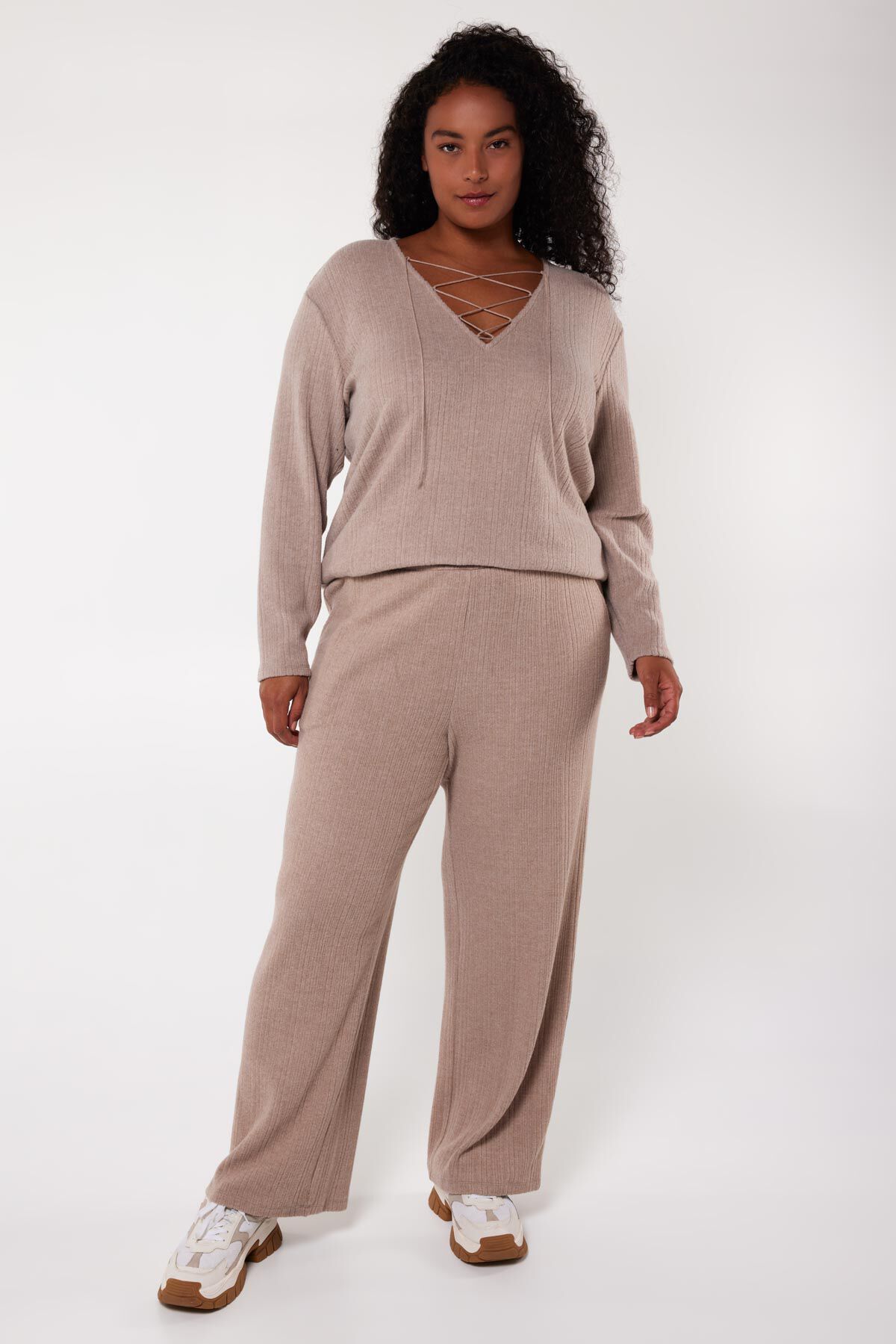 Haut coupe droite avec col en V  image number 5