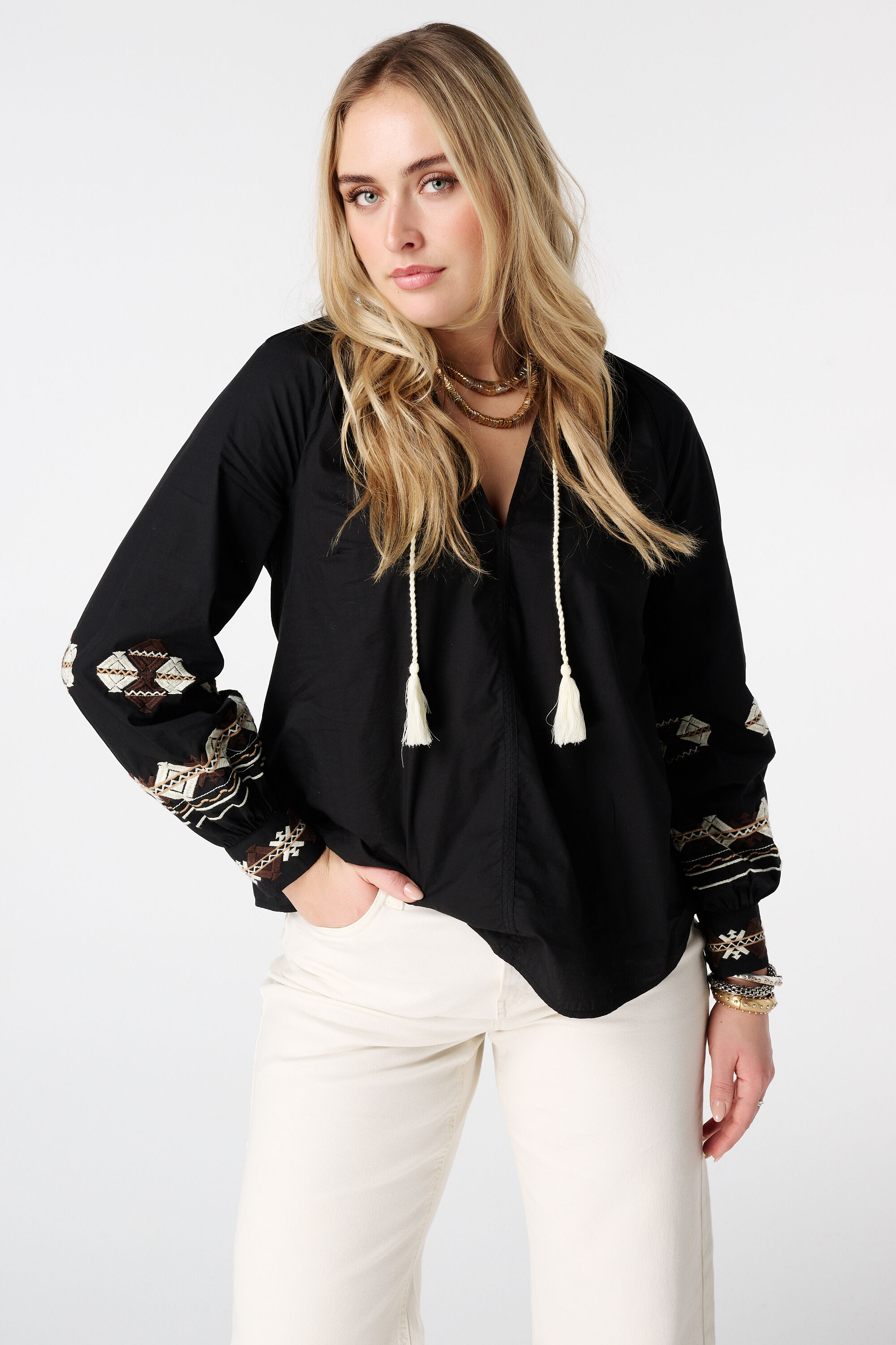 Blouse avec broderie