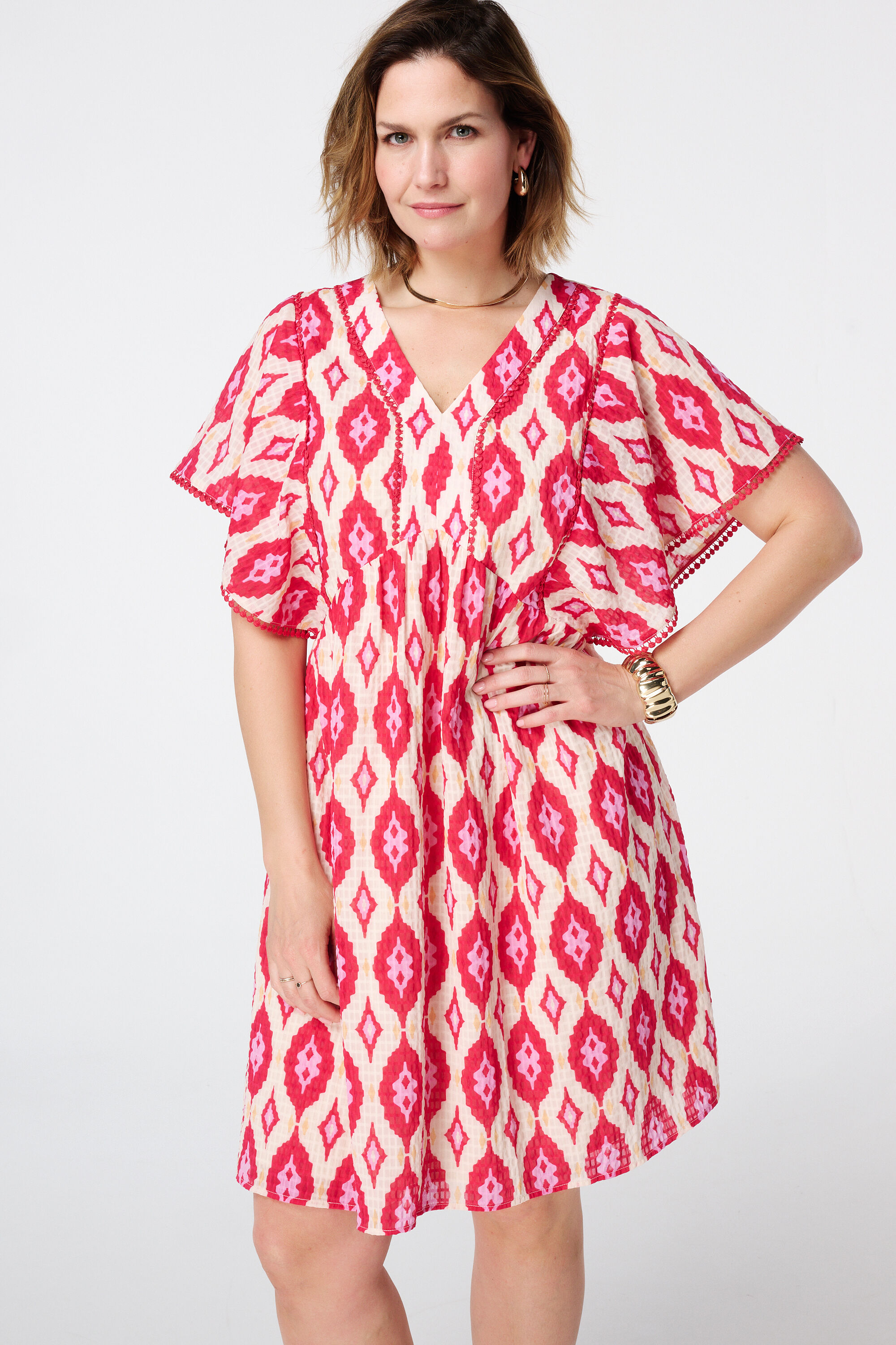 Robe avec col en V et mancherons  image number 4