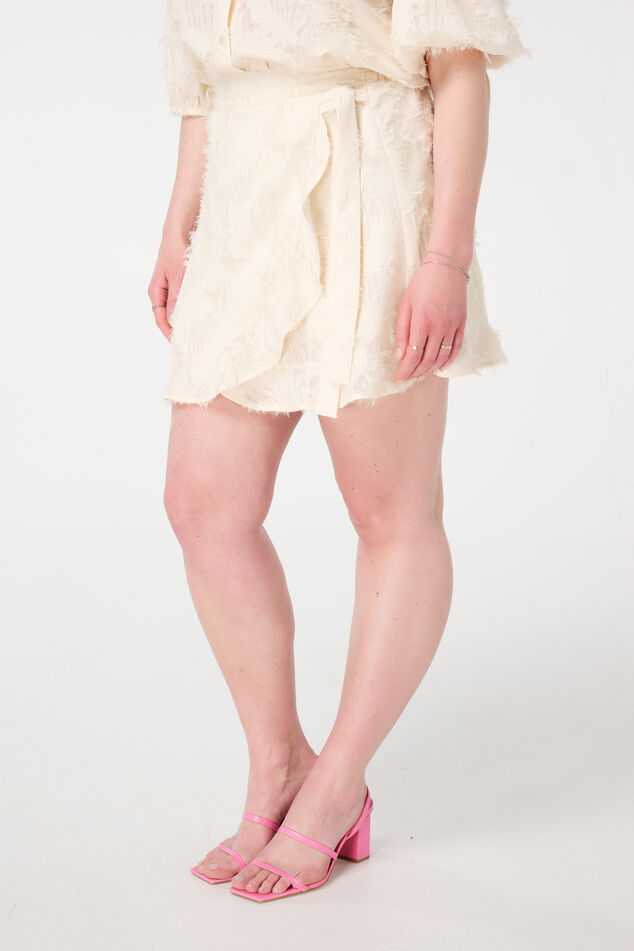Jupe-short enveloppante image number 5