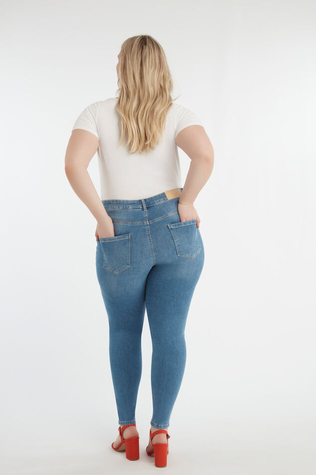 Pantalon avec fermetures éclairs latérales et plusieurs poches Pantalon avec fermetures éclairs latérales et plusieurs poches