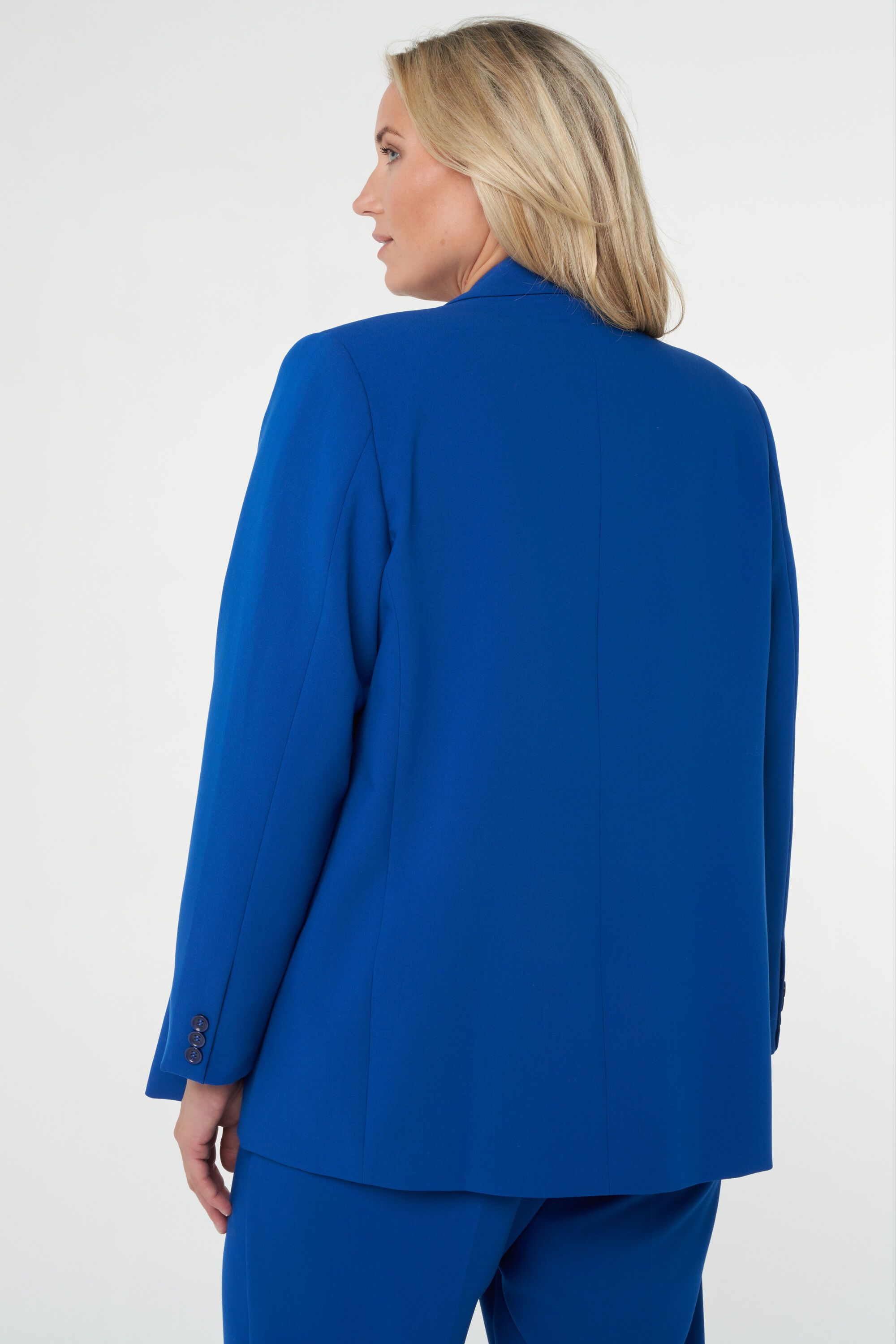 Blazer avec fermeture boutonn&eacute;e image number 4