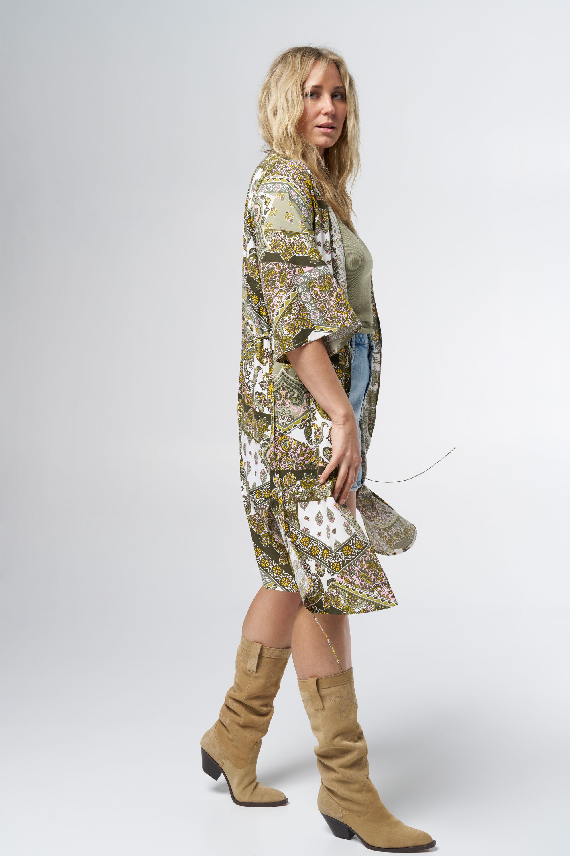 Kimono avec imprim&eacute; image number 5