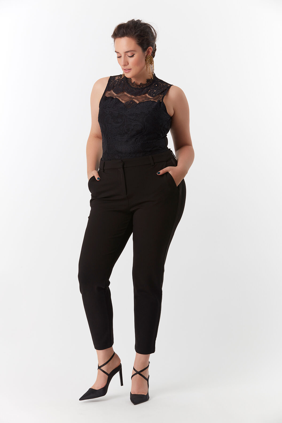 Body en dentelle image number 3