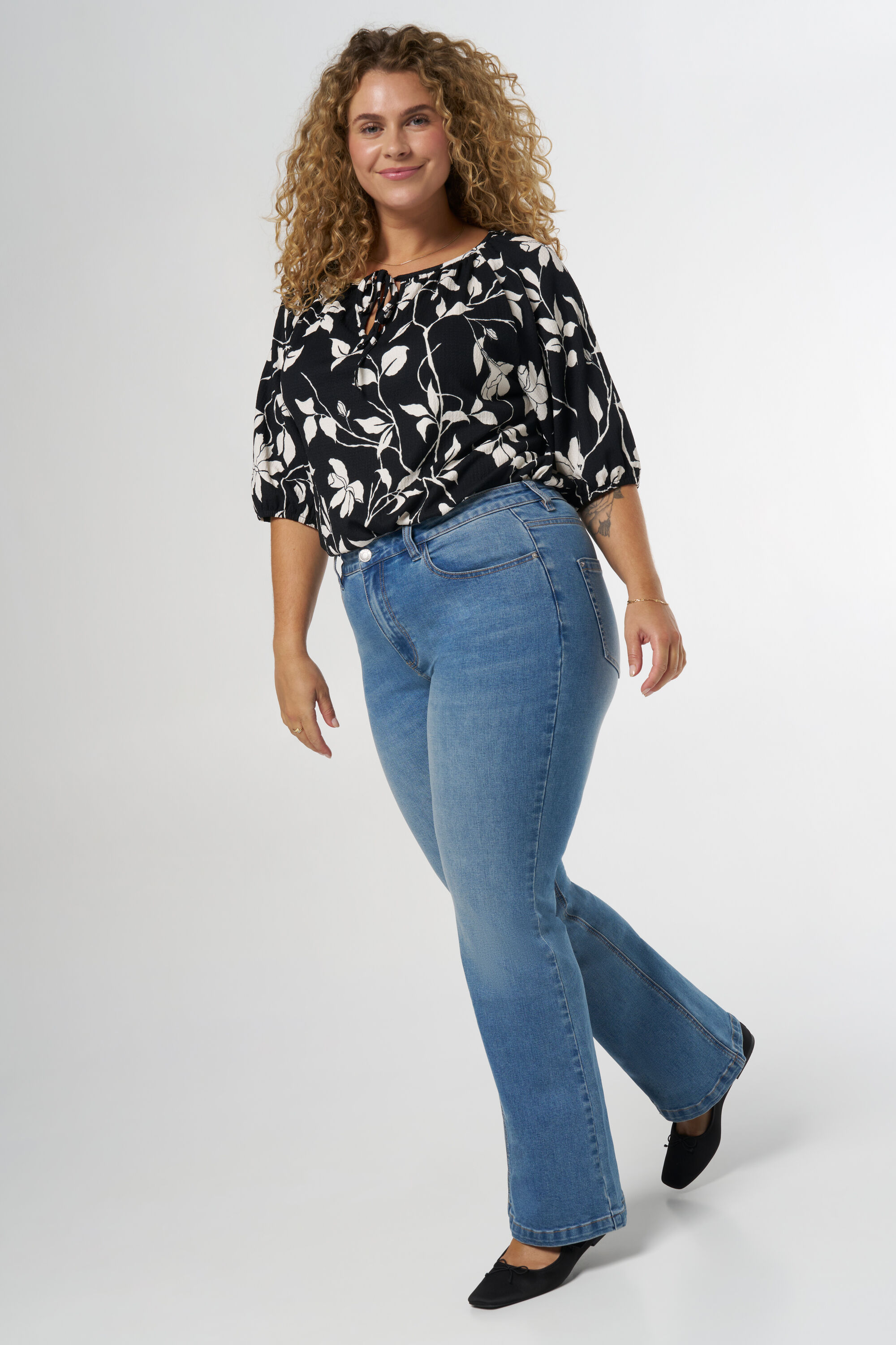 Jeans évasés on sale