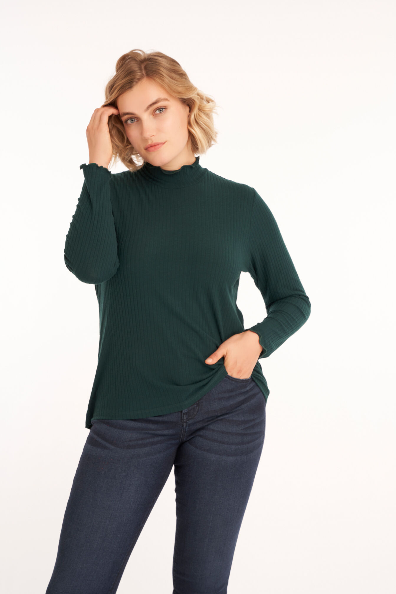 Haut &agrave; col montant image number 0