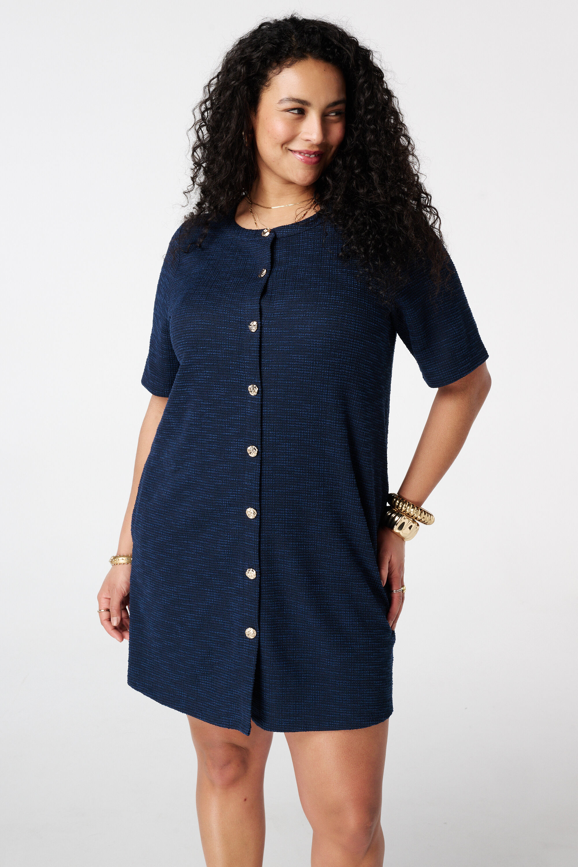 Robe en boucl&eacute; image number 5