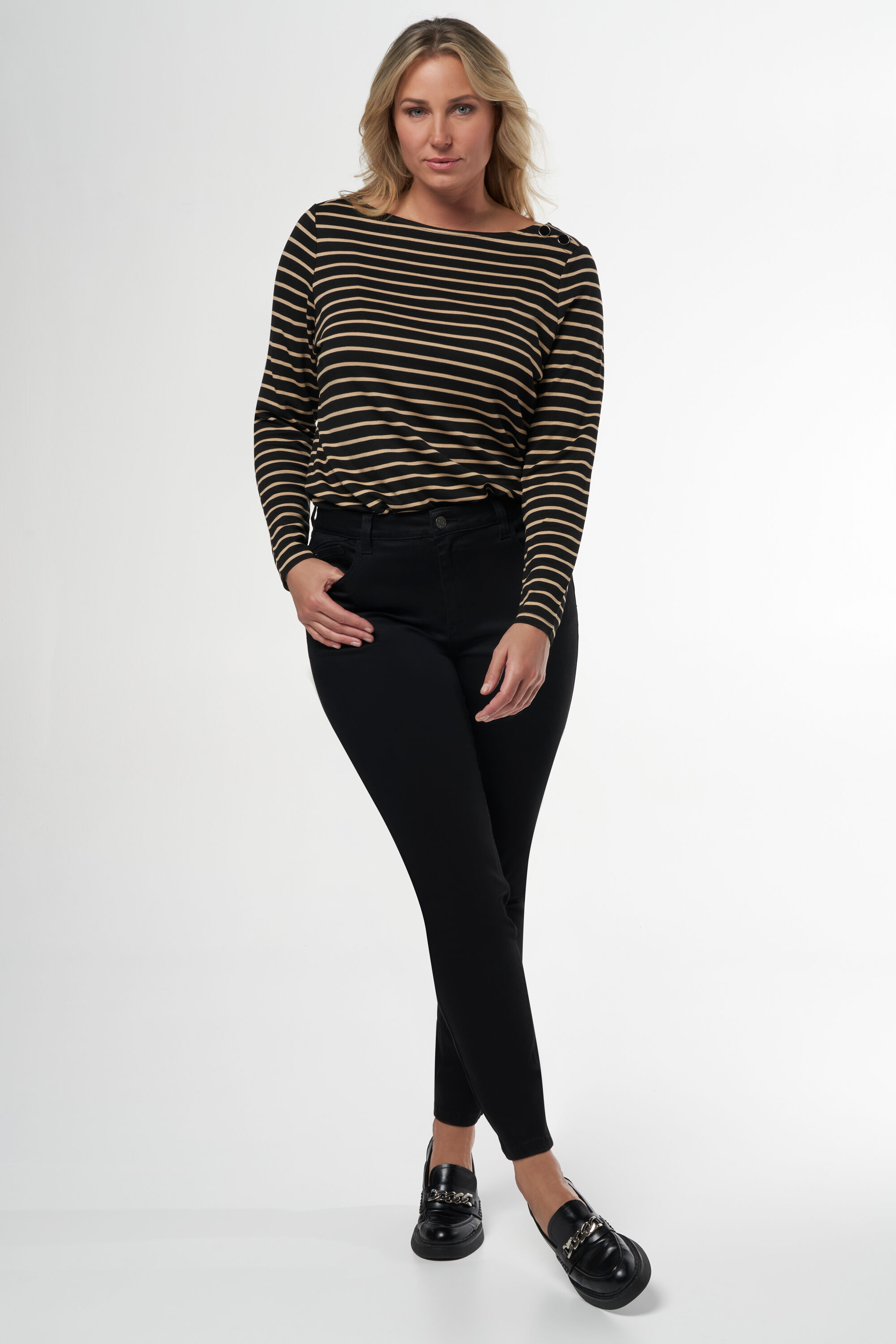 Jean slim IRIS image number 6