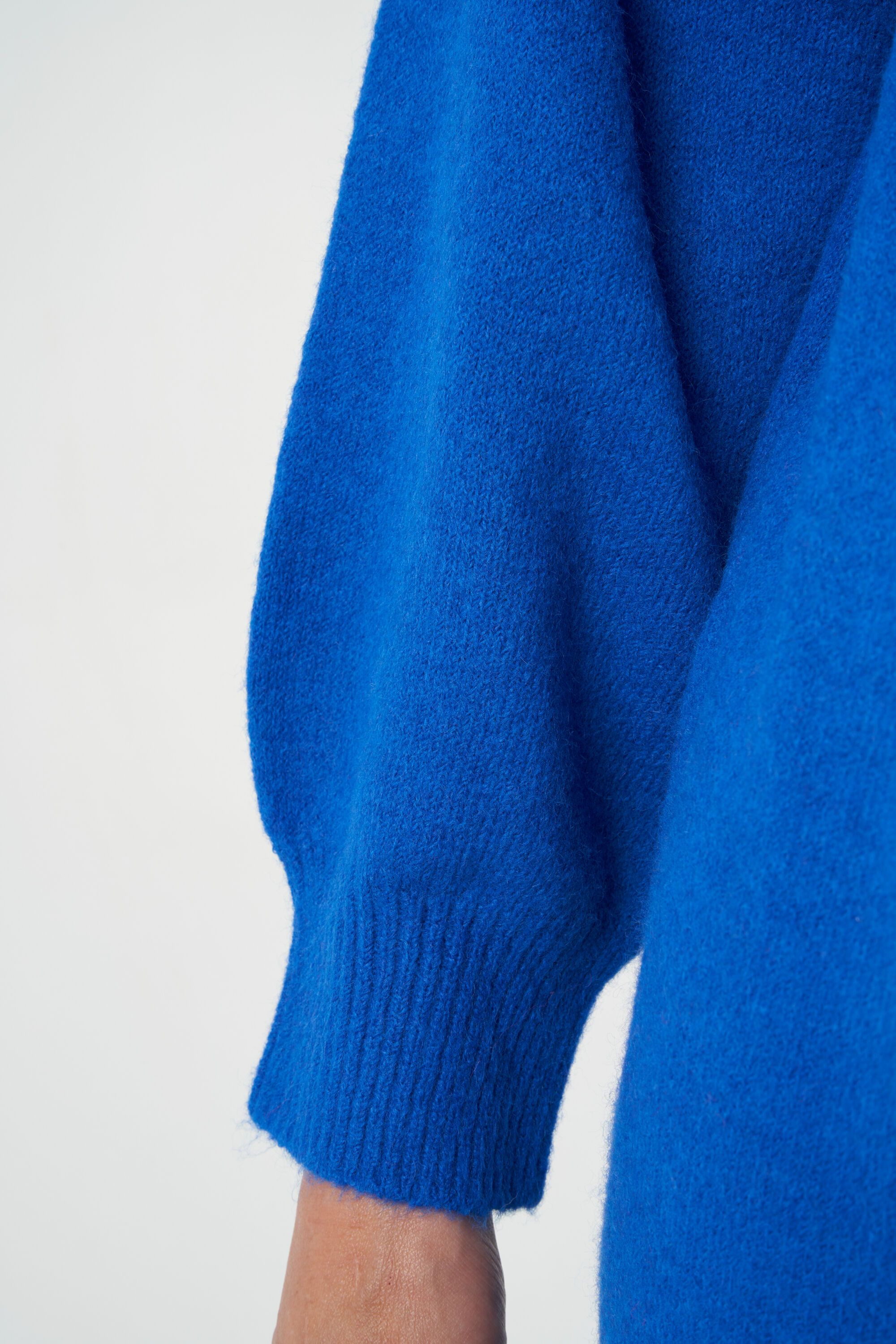 Robe midi en maille fine image number 4