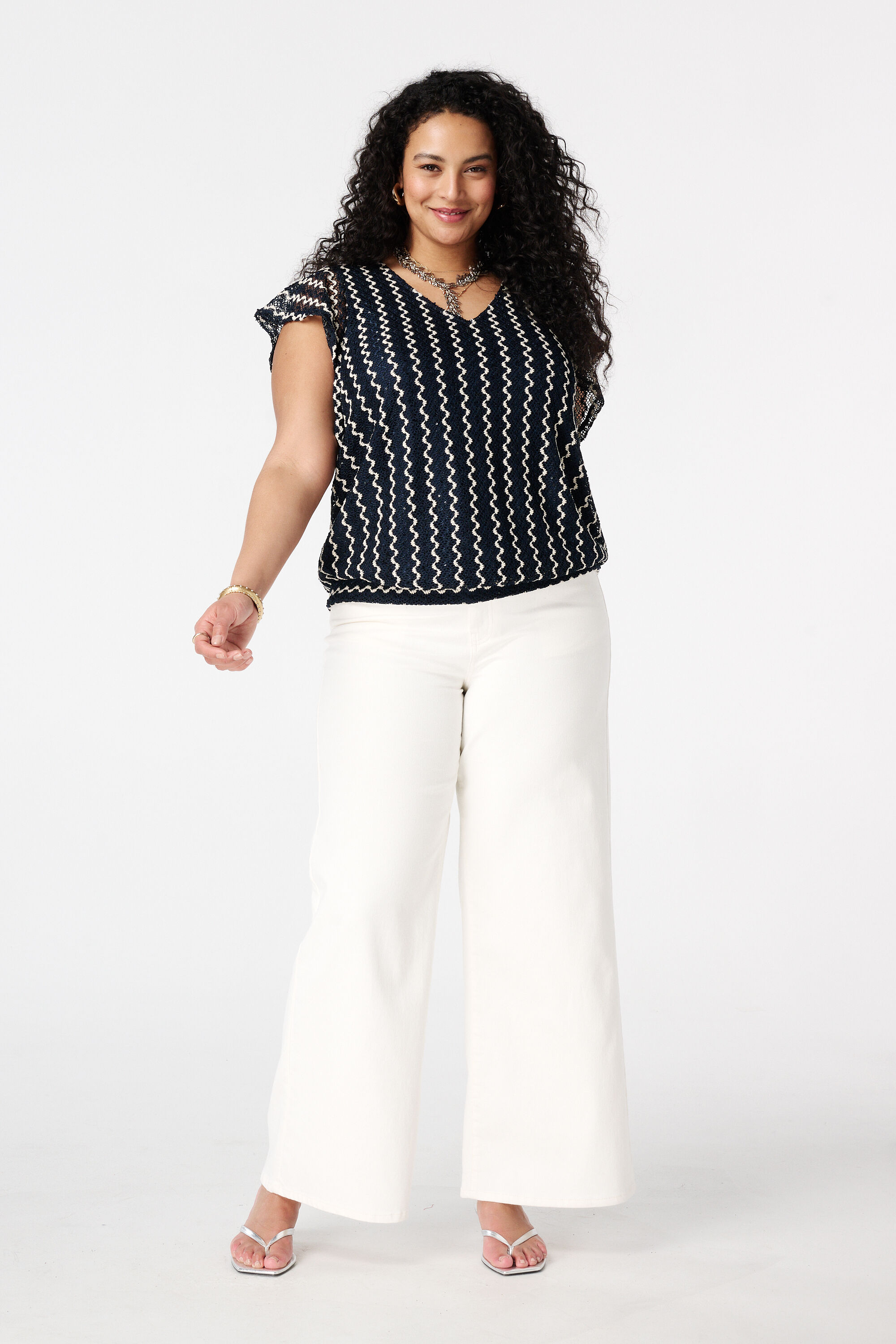 Top &agrave; manches papillon image number 5