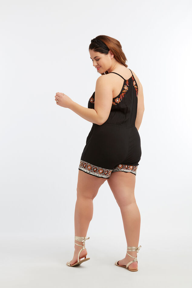 Combinaison avec broderie image number 5