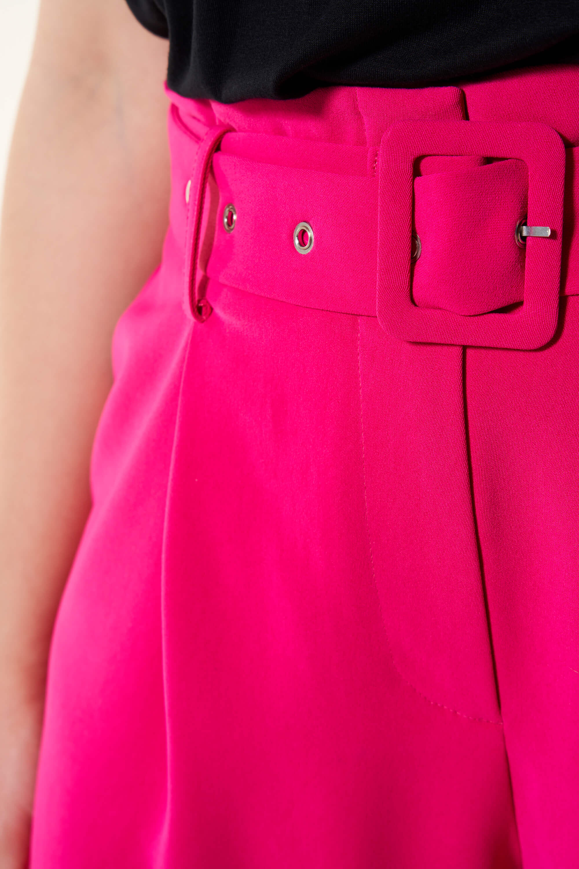 Short avec ceinture image number 4