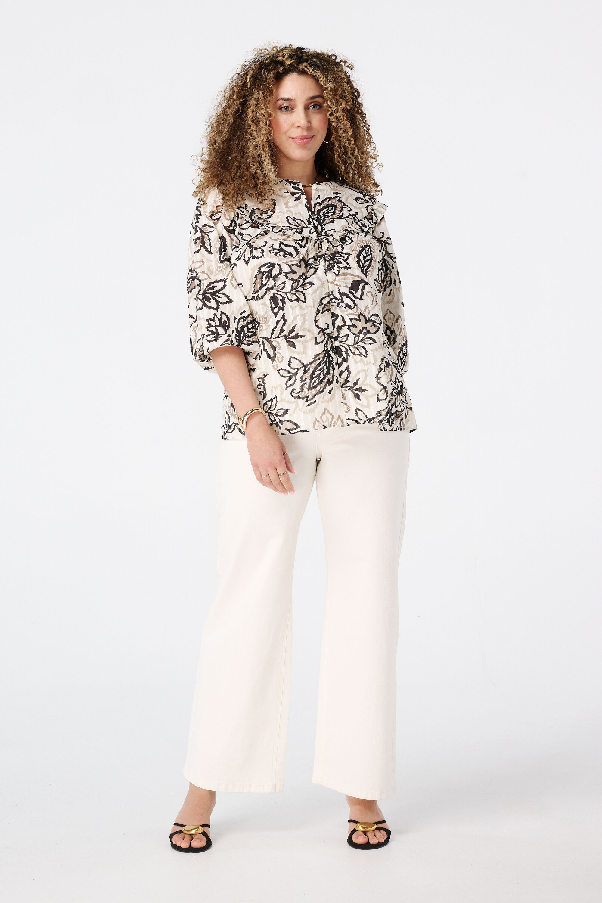 Chemisier avec d&eacute;tails m&eacute;talliques et &agrave; imprim&eacute; image number 5