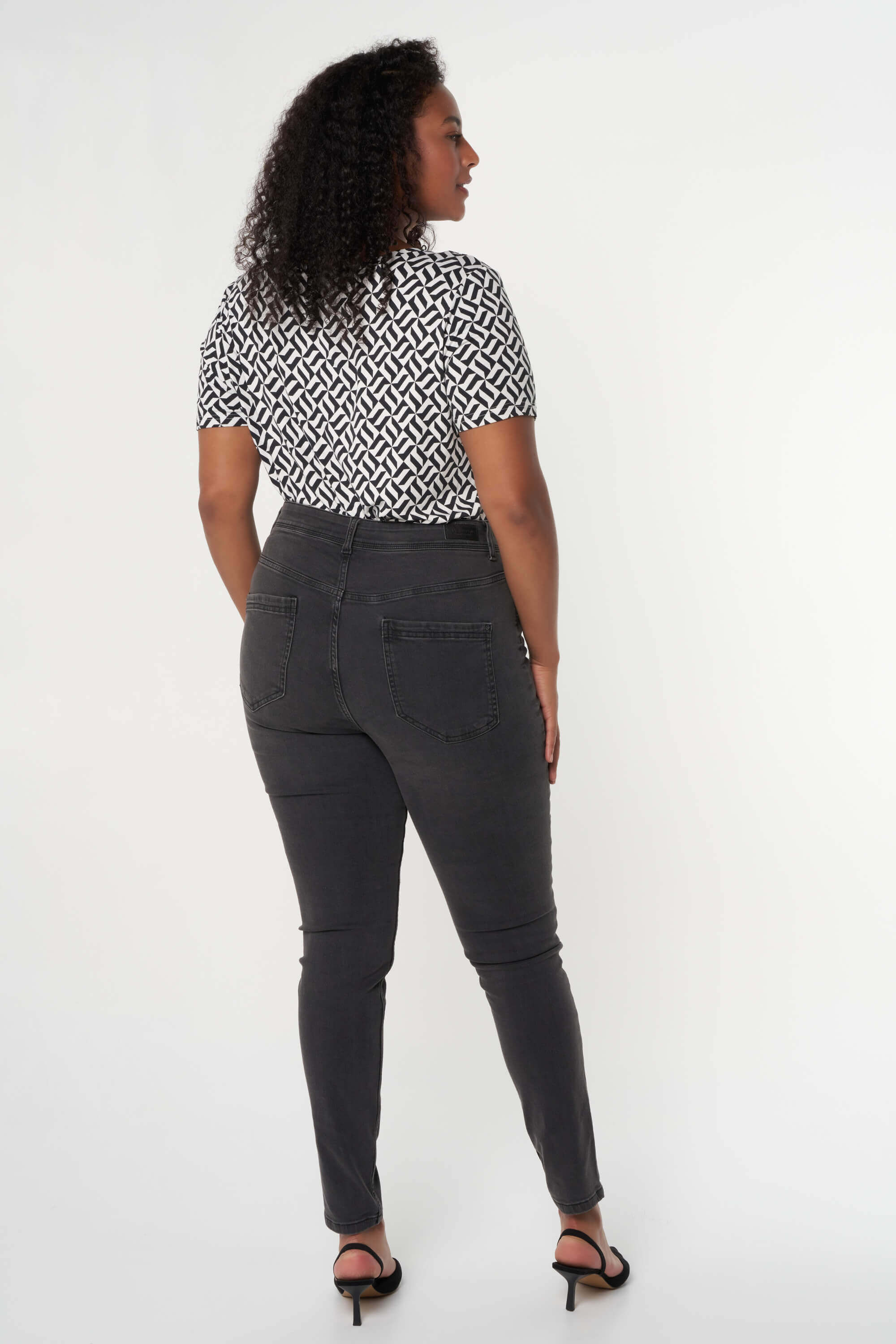 Jean moulant taille haute CHERRY image number 4