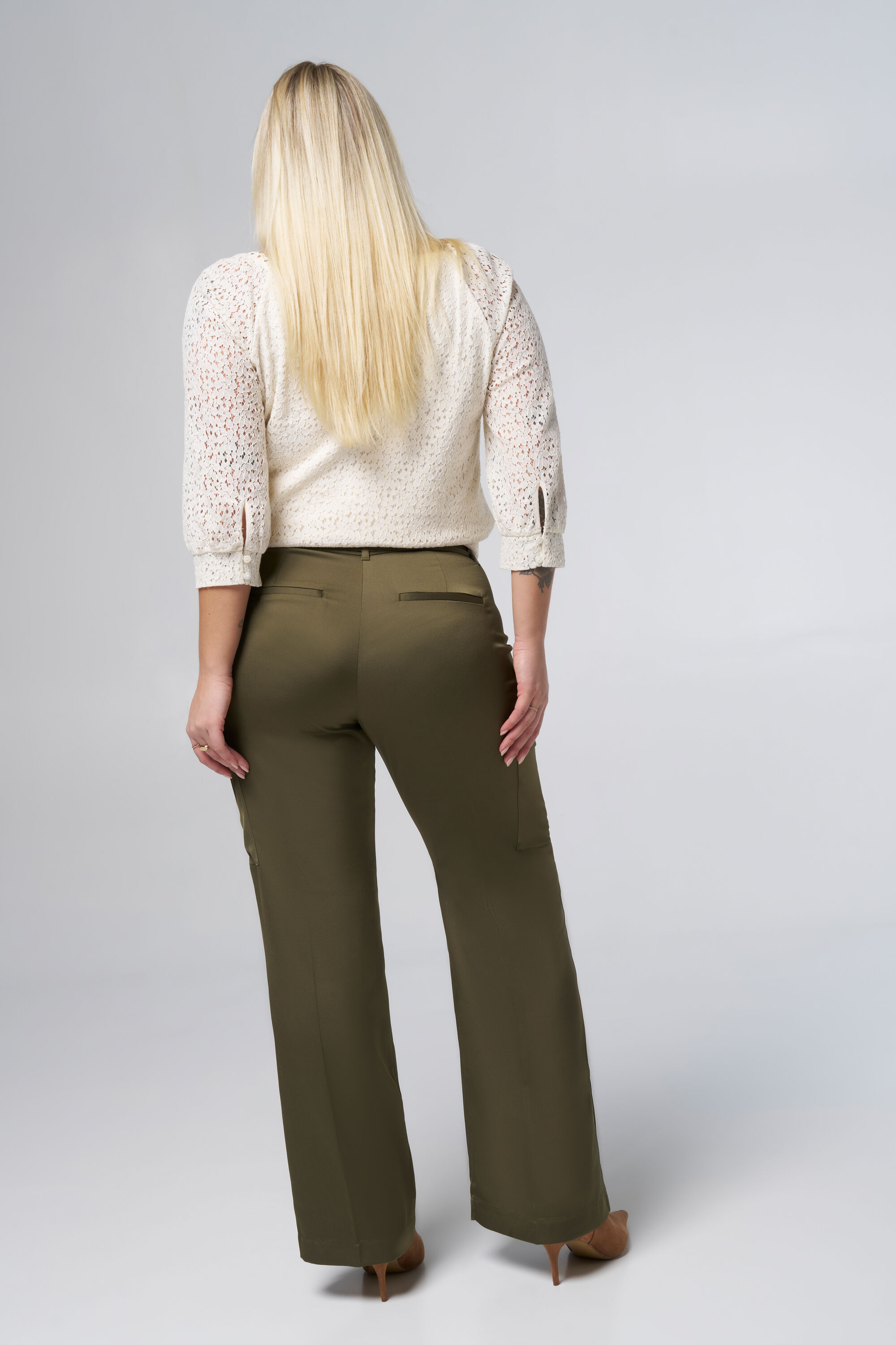 Pantalon avec poches image number 3