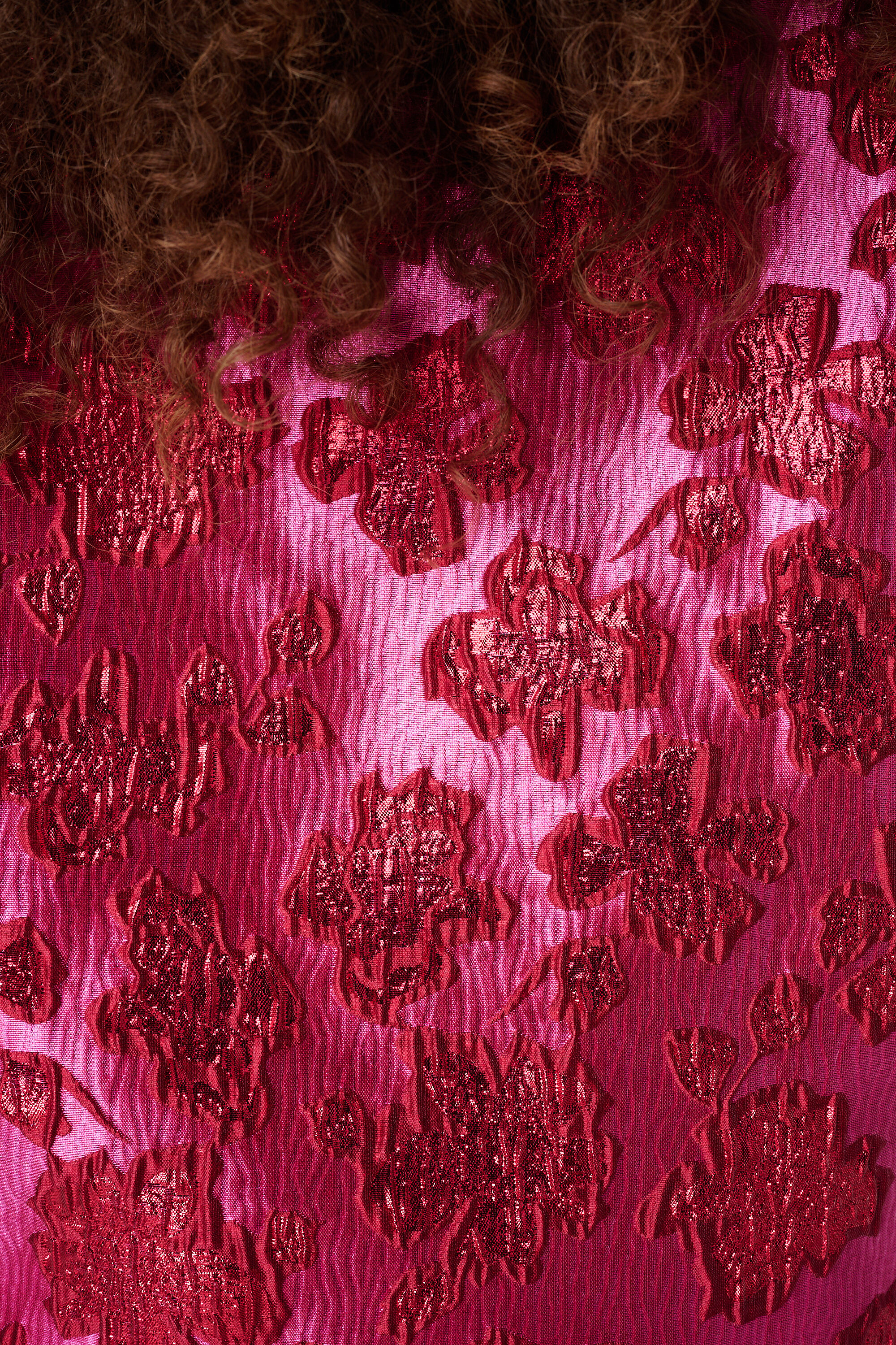Haut jacquard paillet&eacute; &agrave; manches bouffantes image number 6