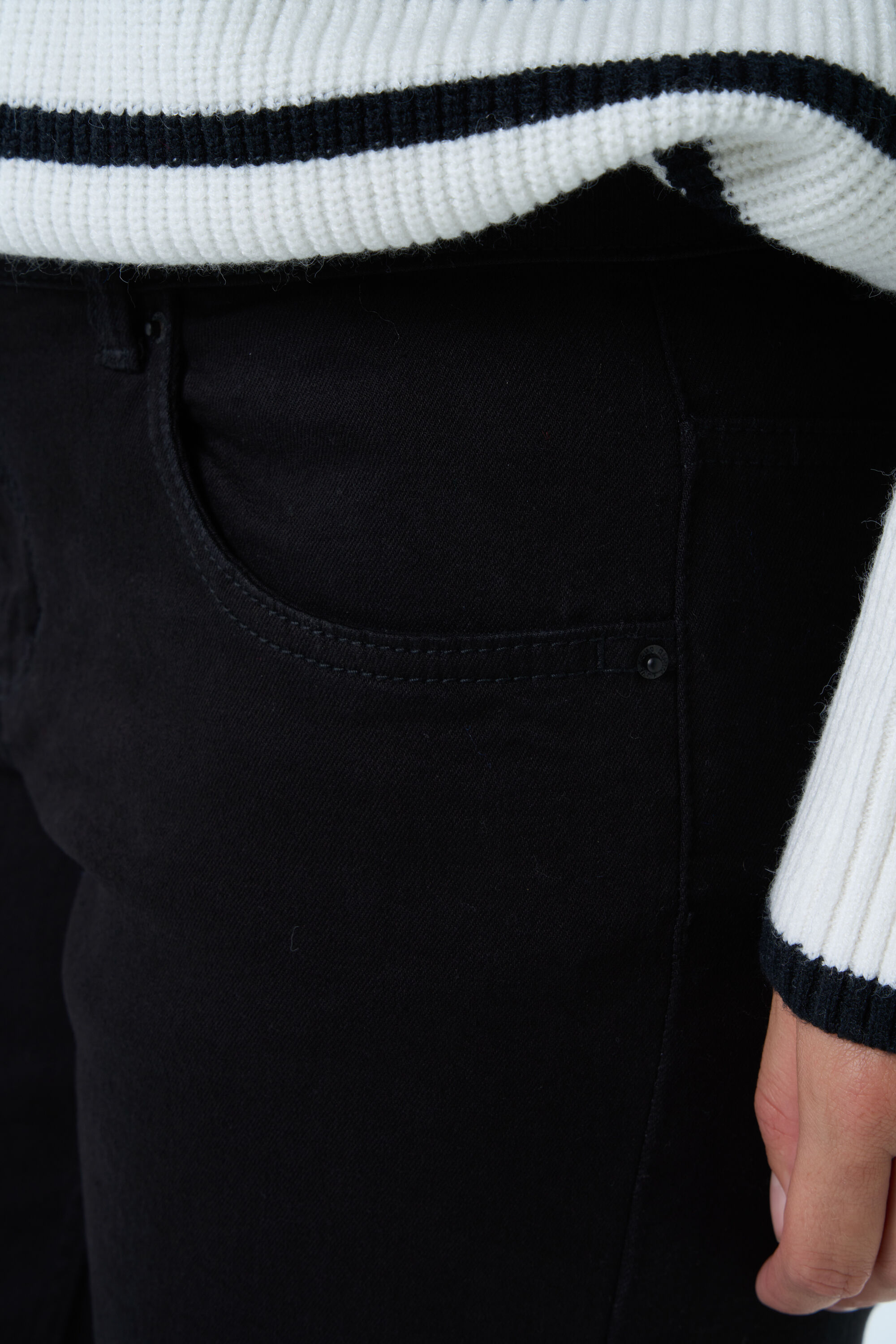 Jean &agrave; jambes amples ROSE image number 5