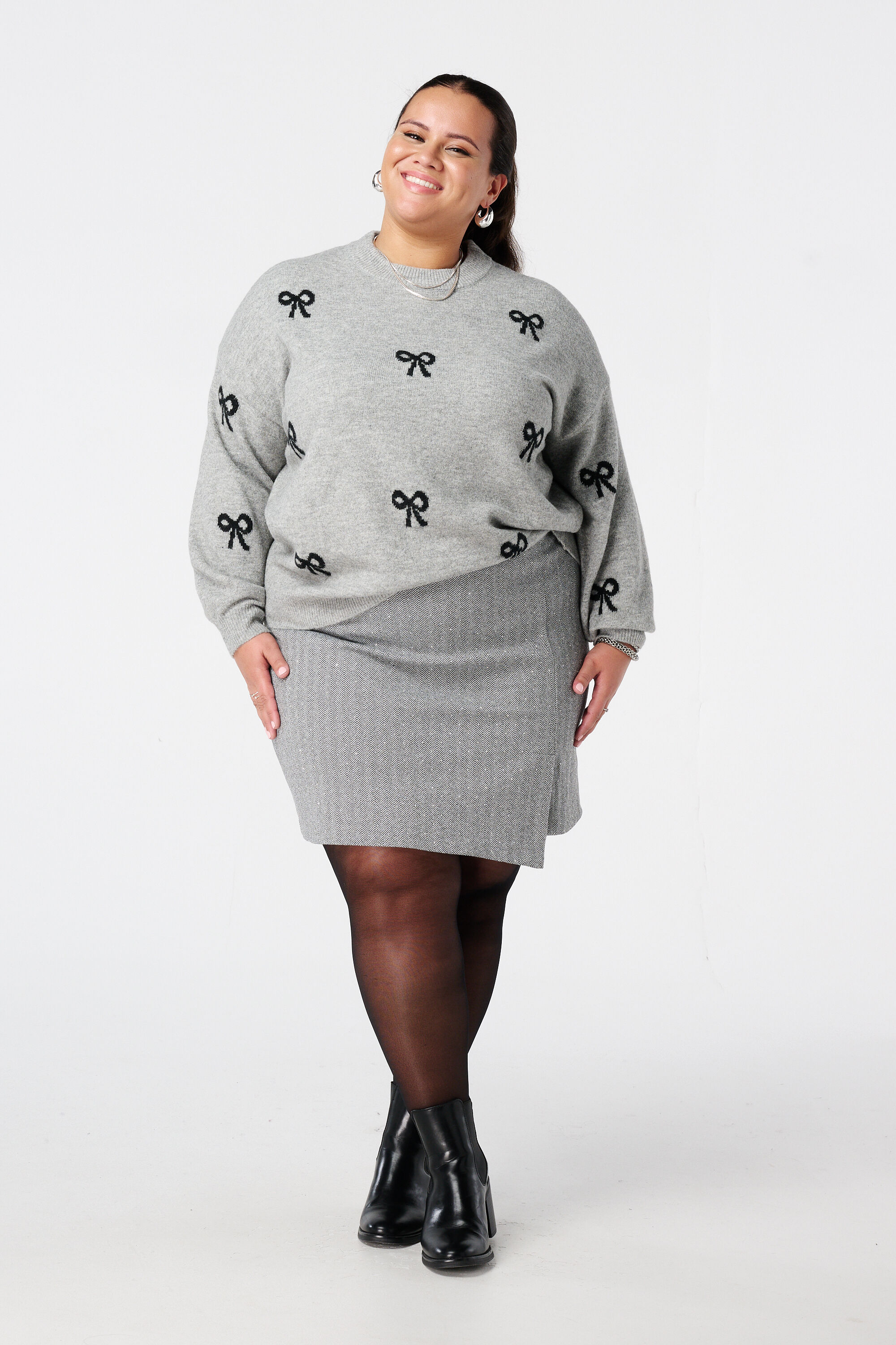 Pull avec imprim&eacute; n&oelig;ud image number 5