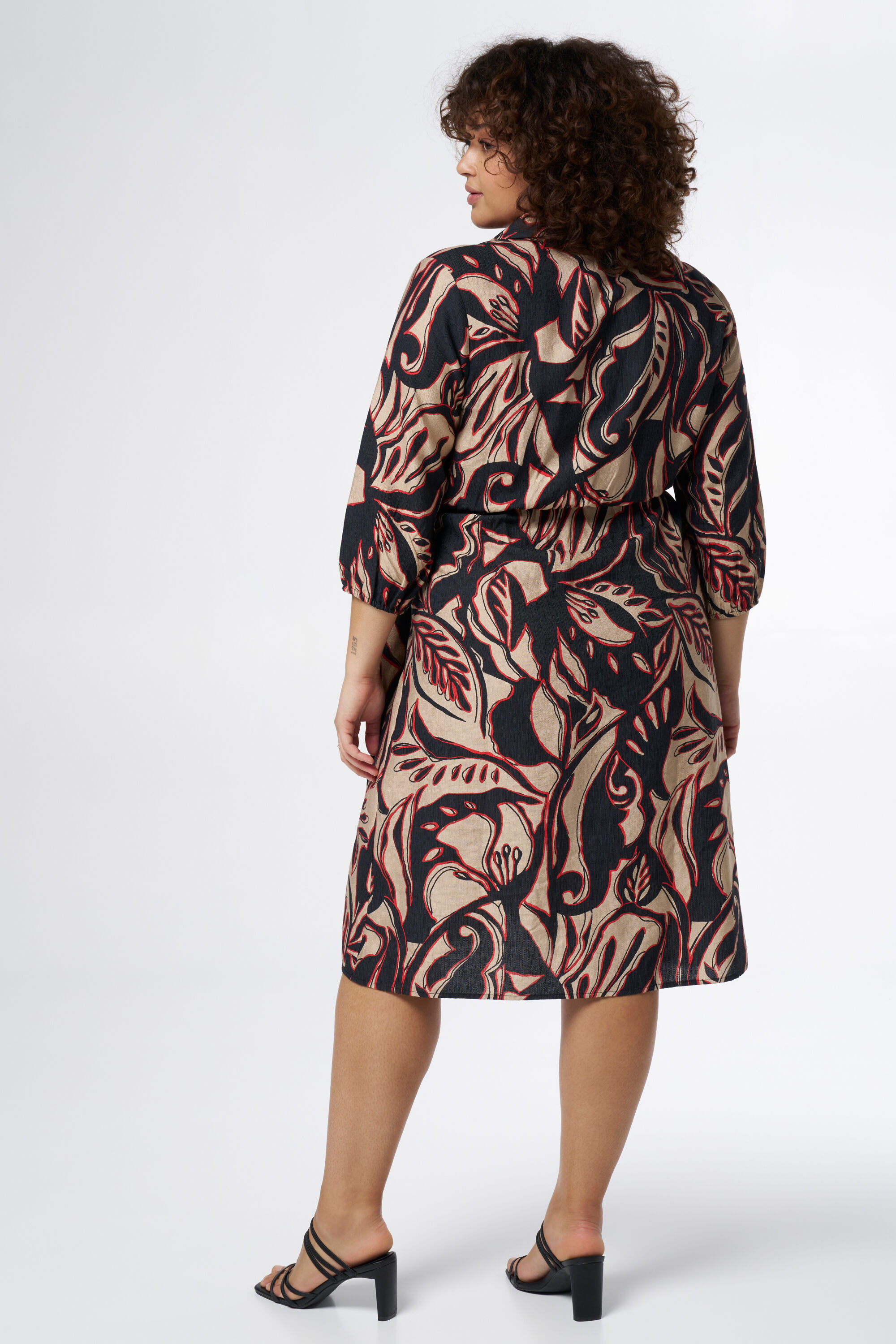 Robe avec col et &agrave; imprim&eacute; image number 3