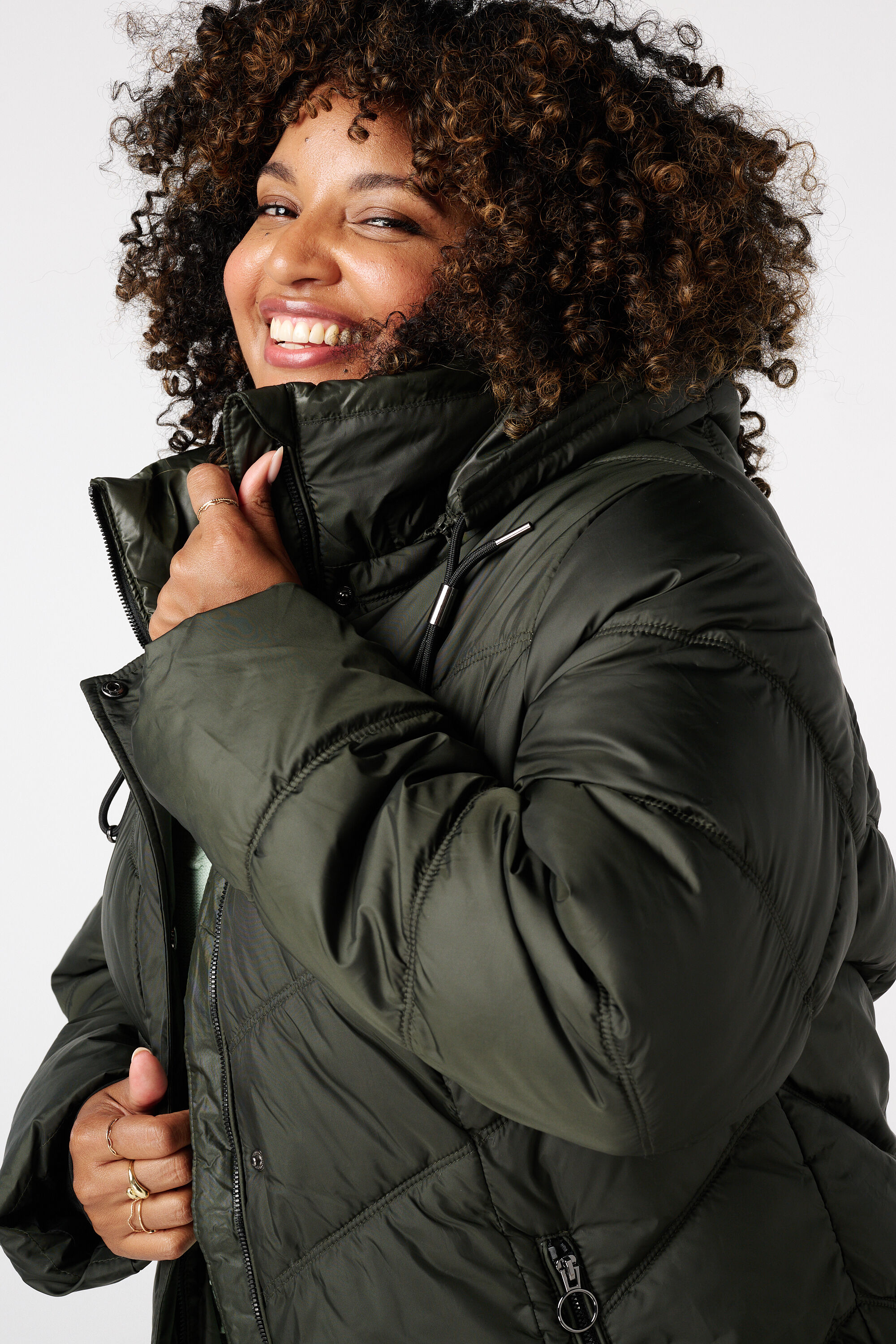 Veste &agrave; capuche image number 4