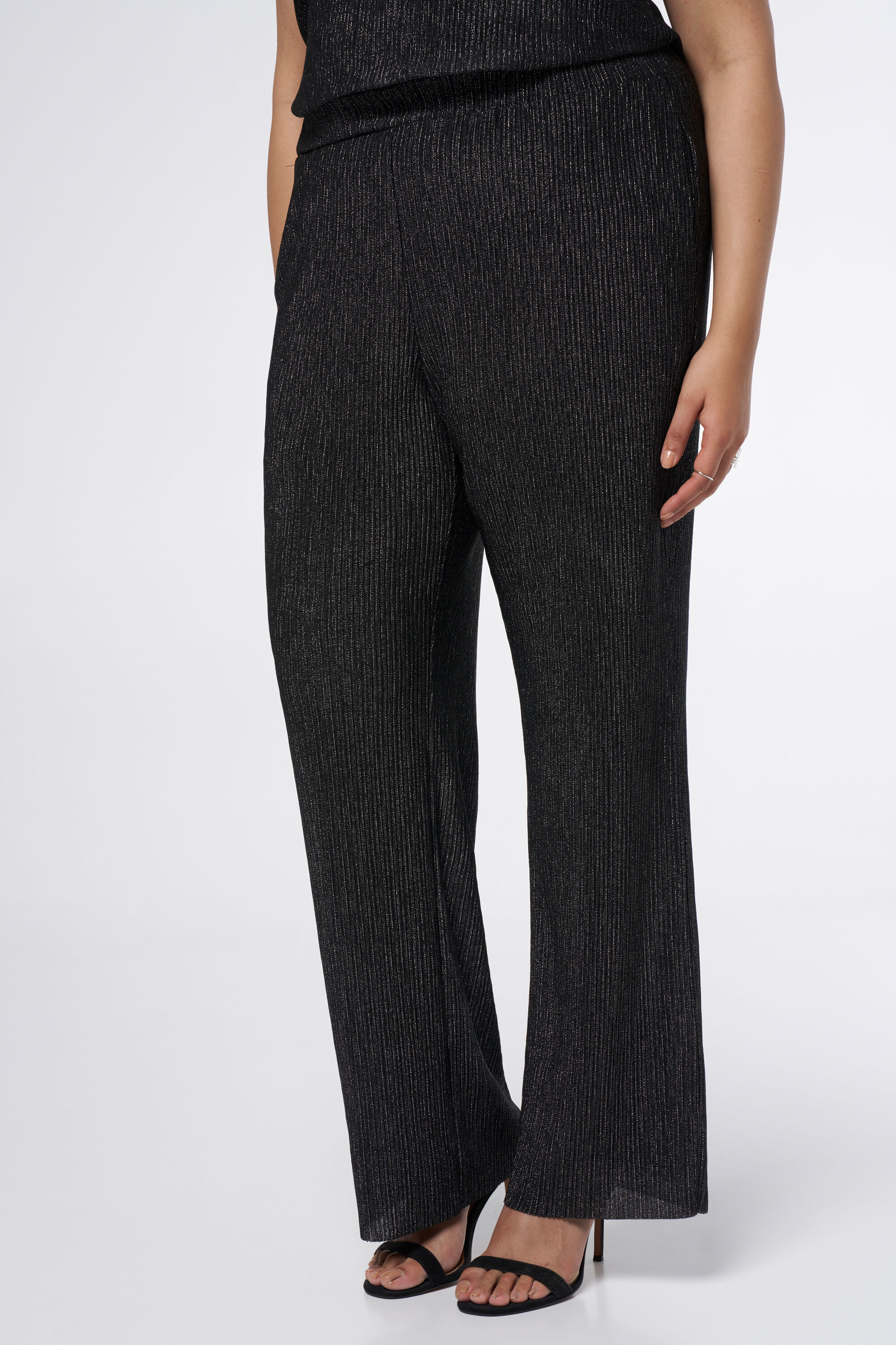 Pantalon &eacute;vas&eacute; image number 5