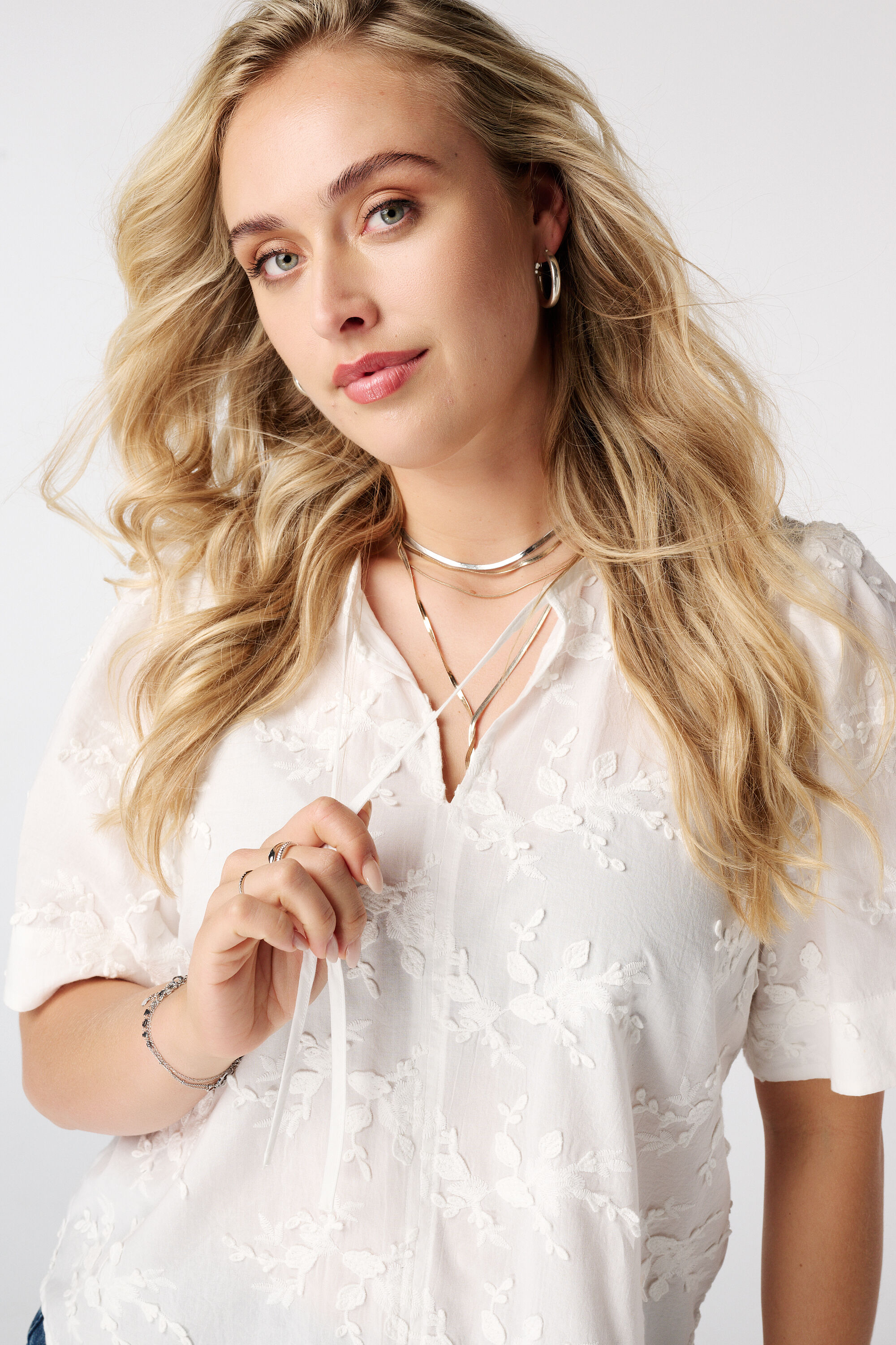 Blouse en coton avec broderie image number 4