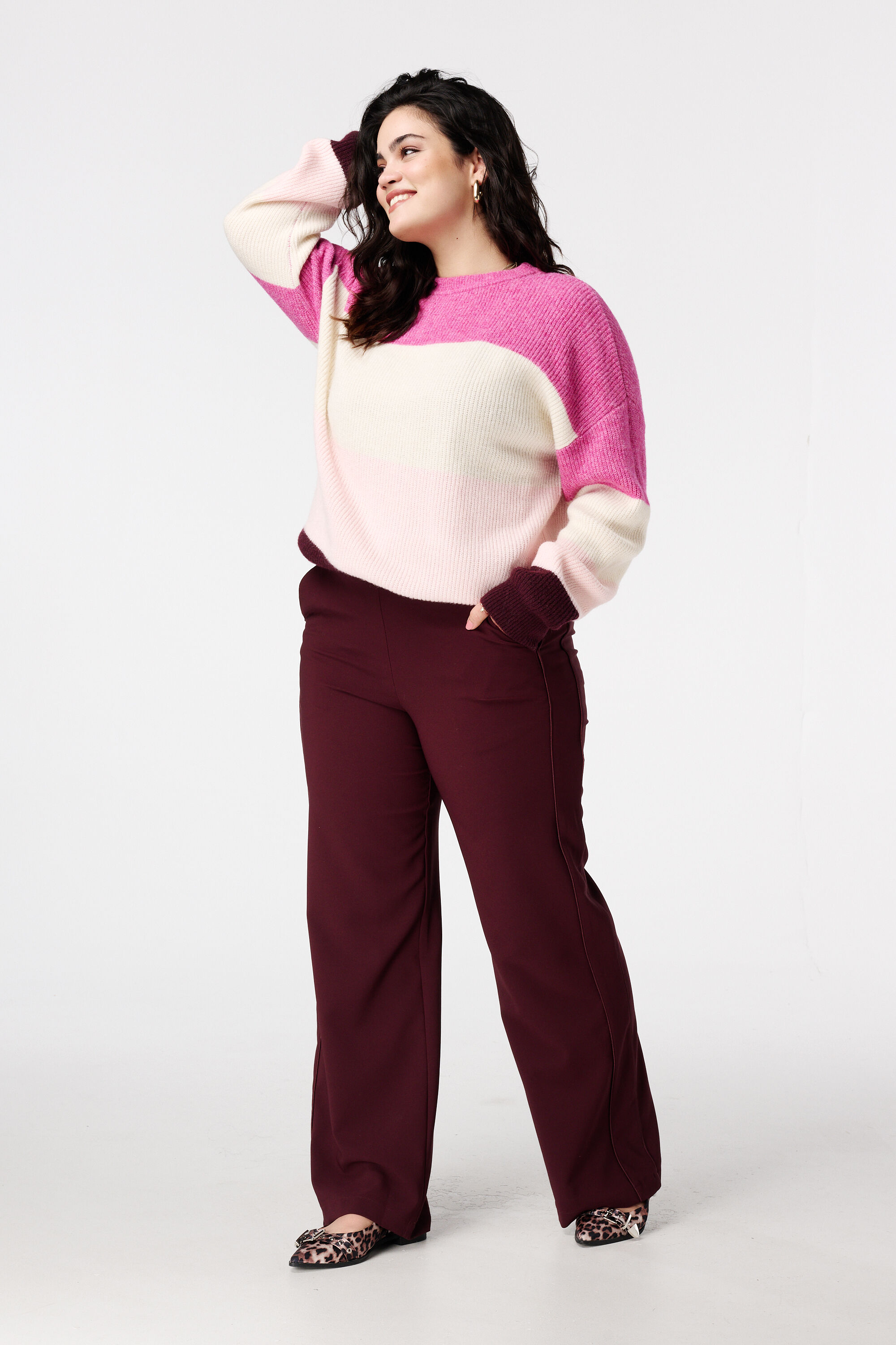 Pull en maille avec manches &eacute;vas&eacute;es image number 5