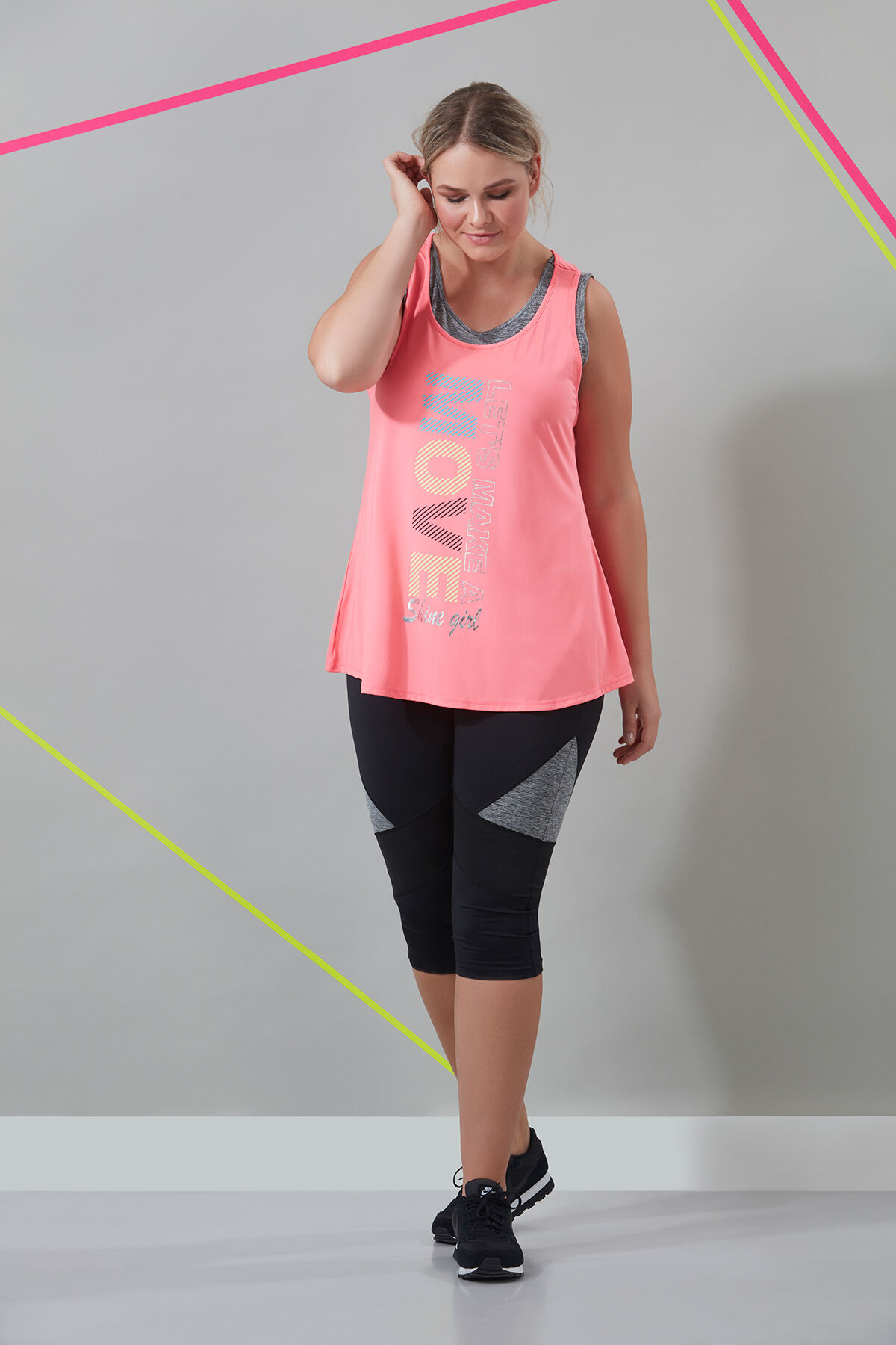 Haut de sport double &eacute;paisseur image number 3