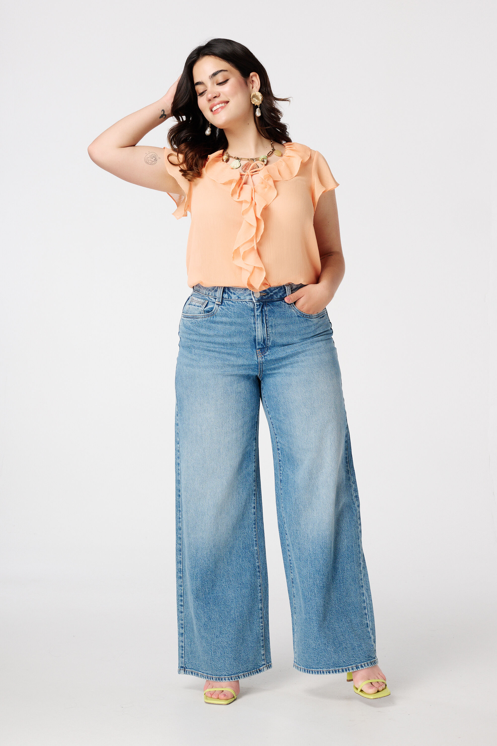 Chemisier &agrave; volants image number 5