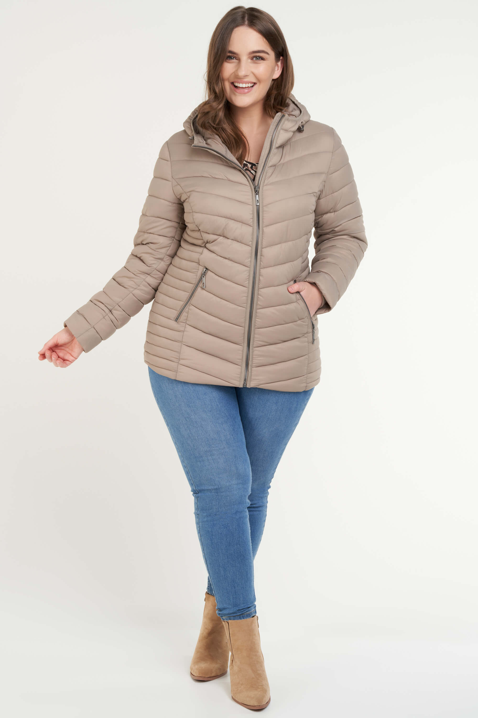 Veste l&eacute;g&egrave;re de mi-saison image number 4